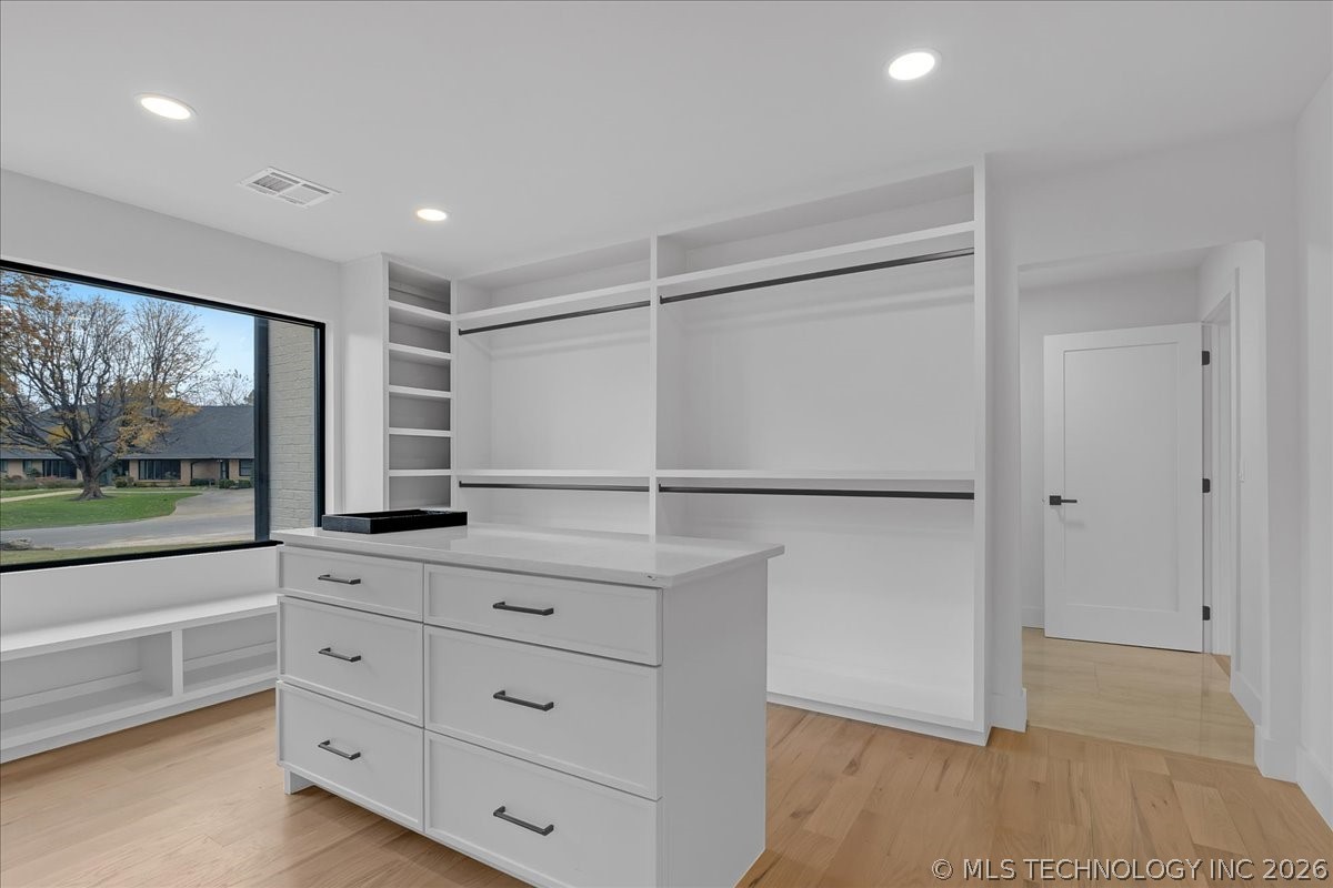 4717 S Atlanta Place