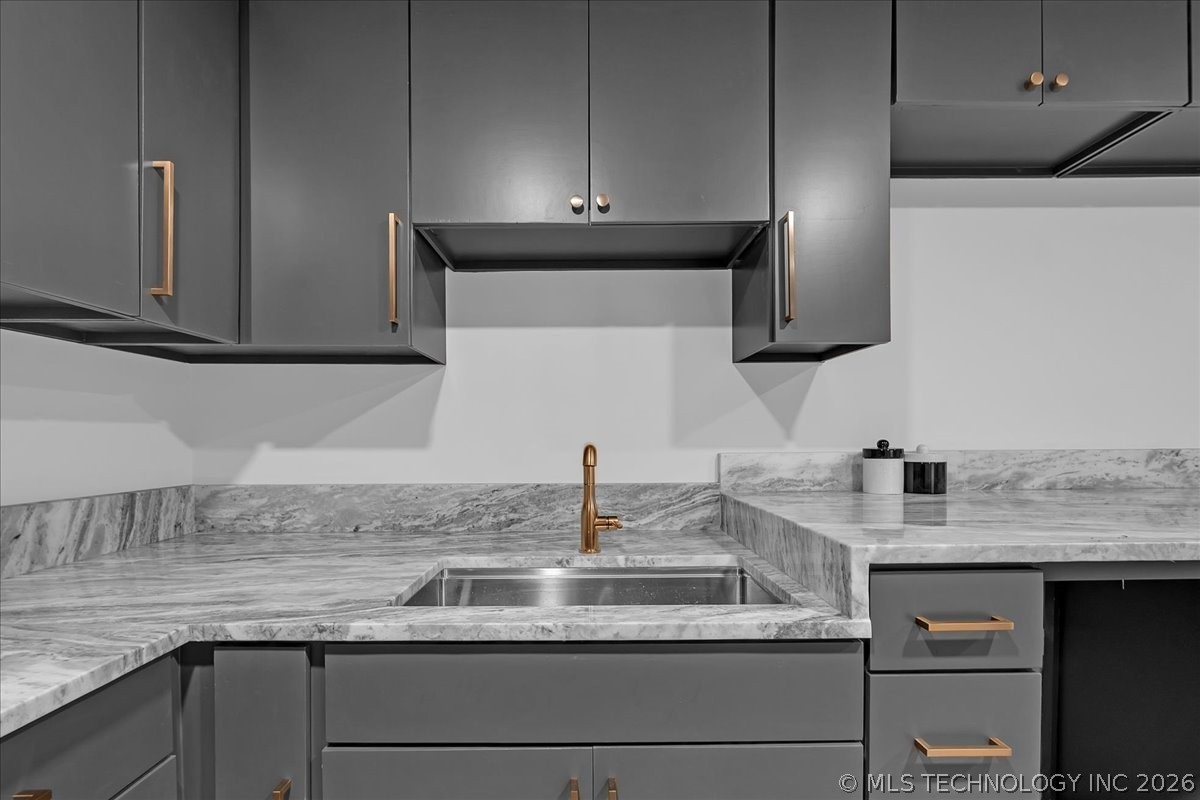 4717 S Atlanta Place