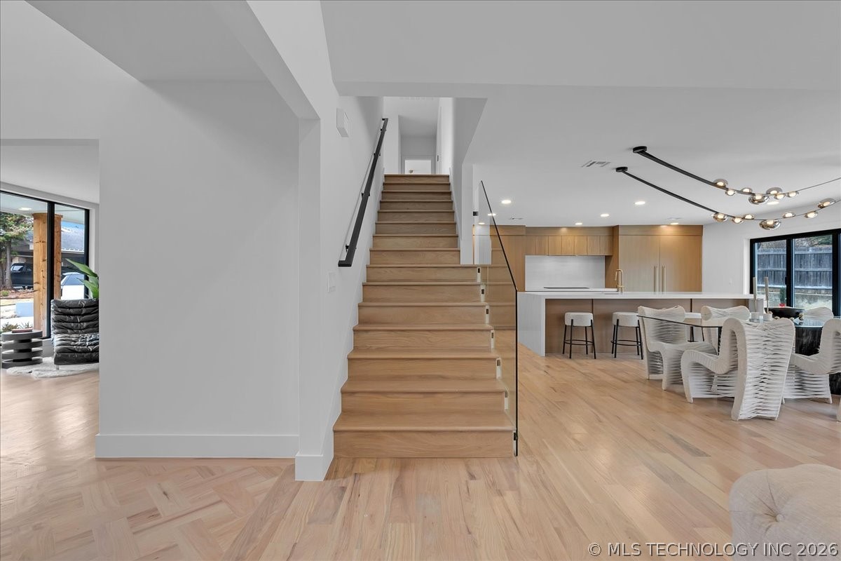 4717 S Atlanta Place