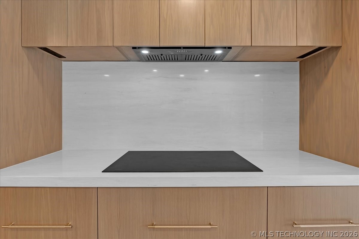 4717 S Atlanta Place