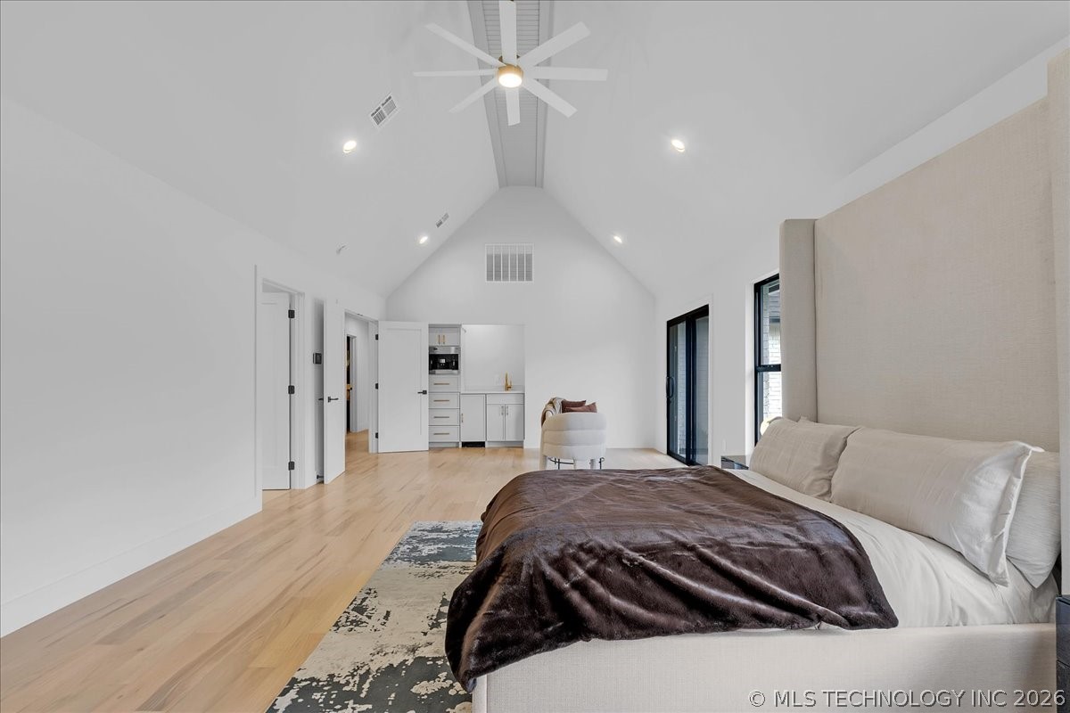 4717 S Atlanta Place