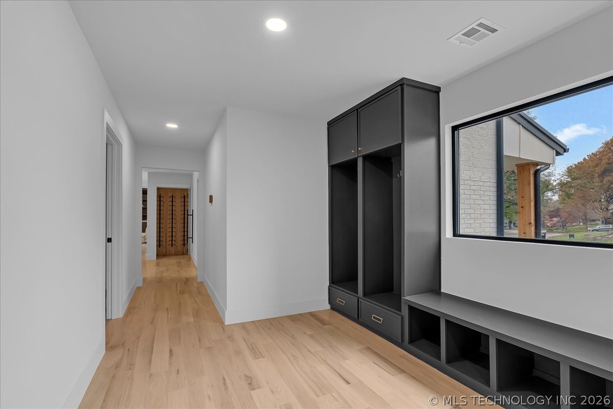 4717 S Atlanta Place