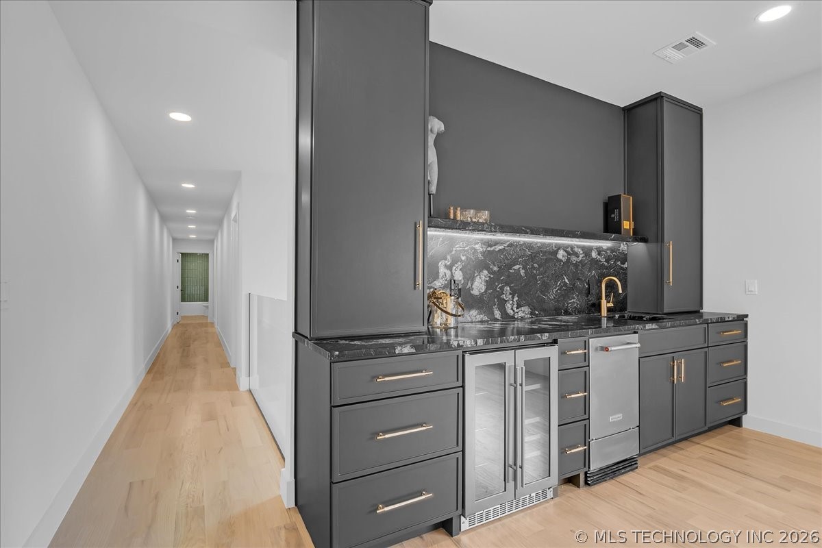 4717 S Atlanta Place