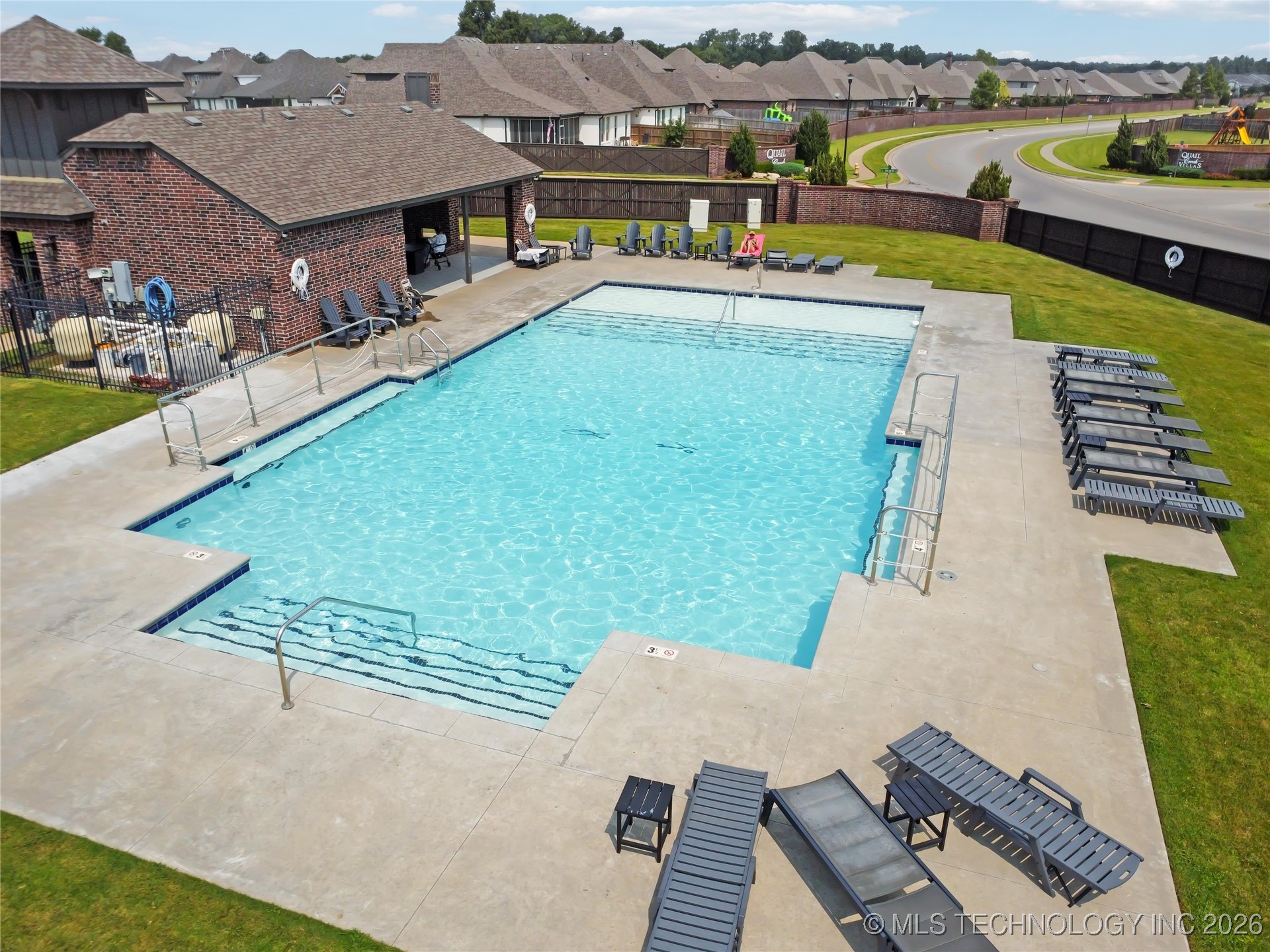 7417 E 126th Court S