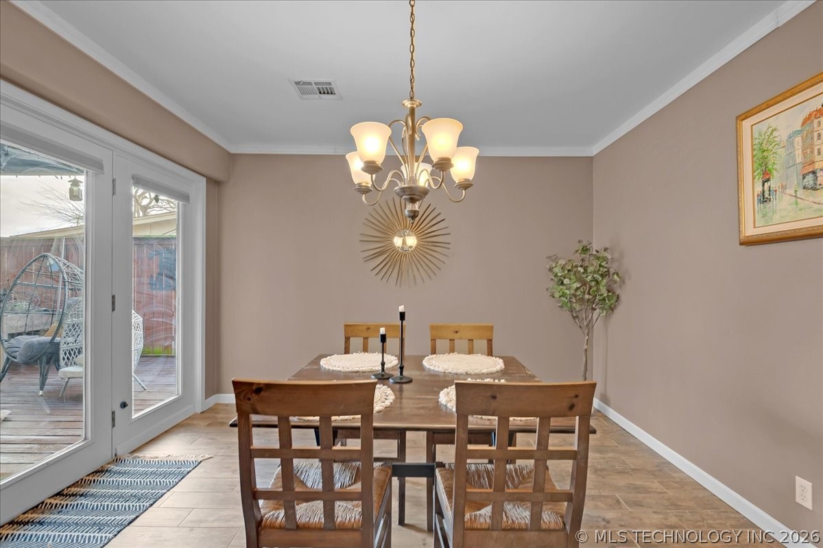 2652 W Galveston Street