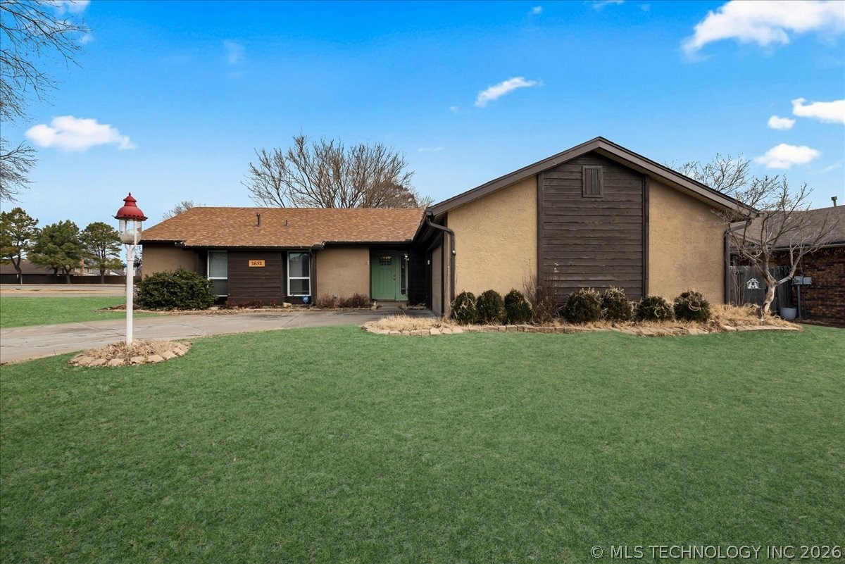 2652 W Galveston Street