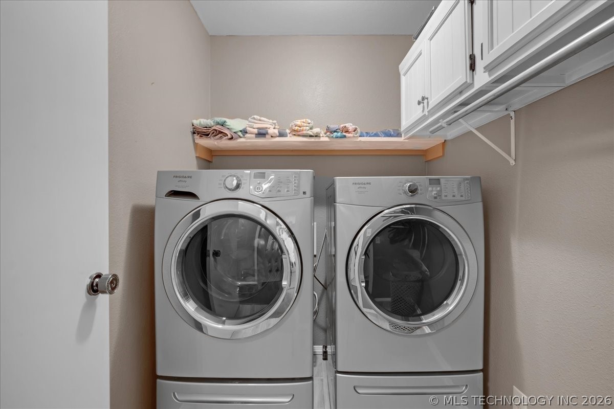 2652 W Galveston Street