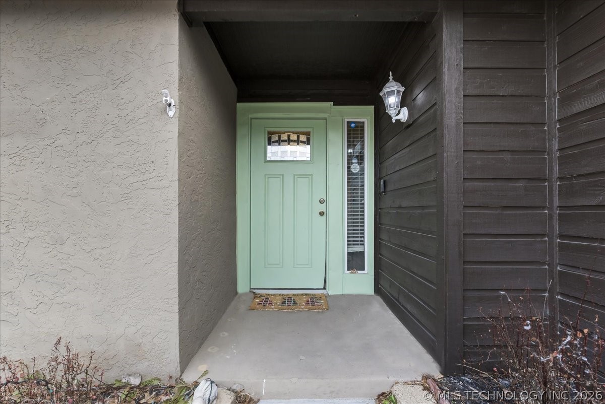 2652 W Galveston Street