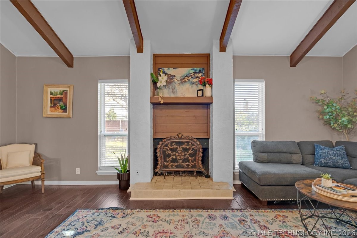 2652 W Galveston Street