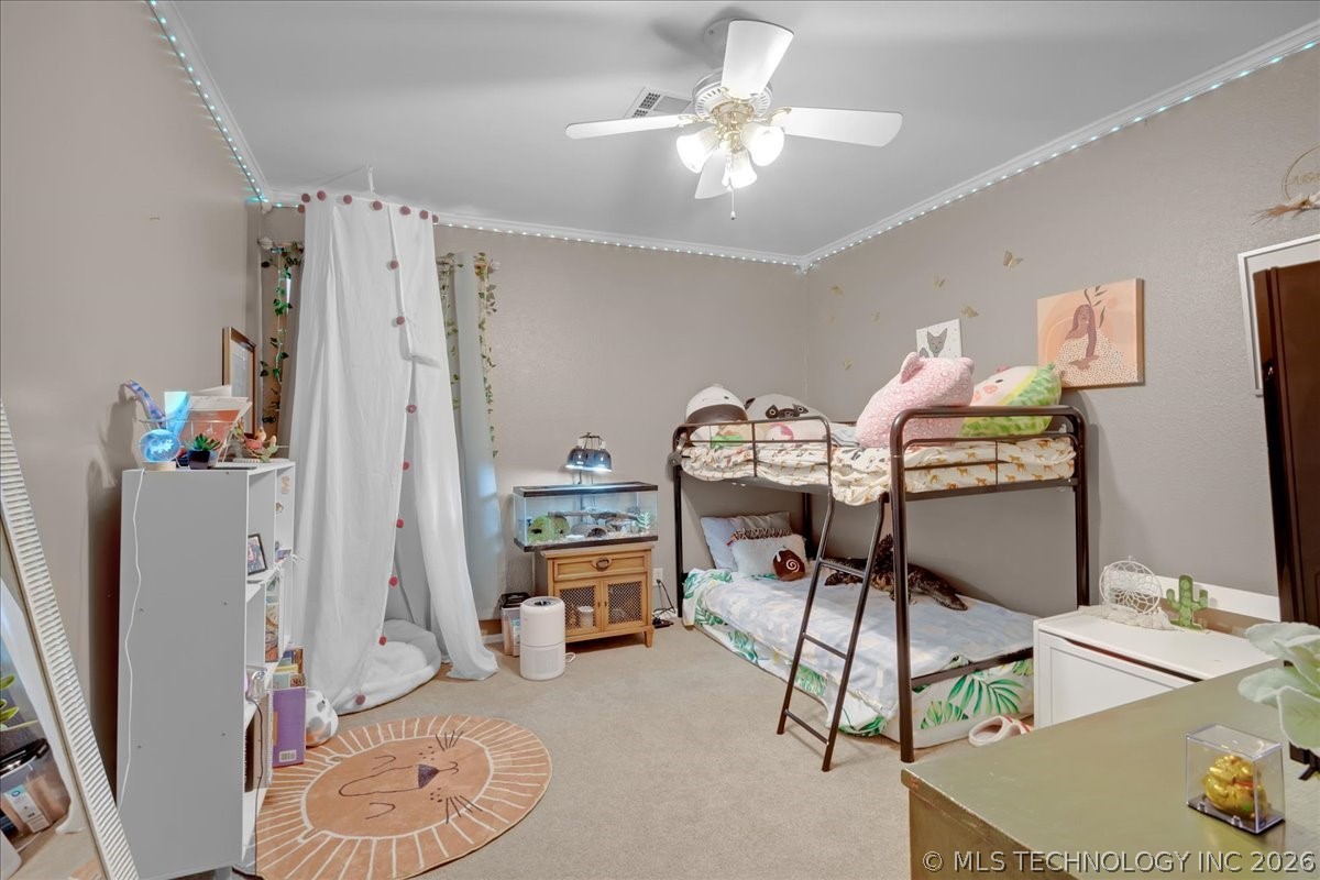 2652 W Galveston Street