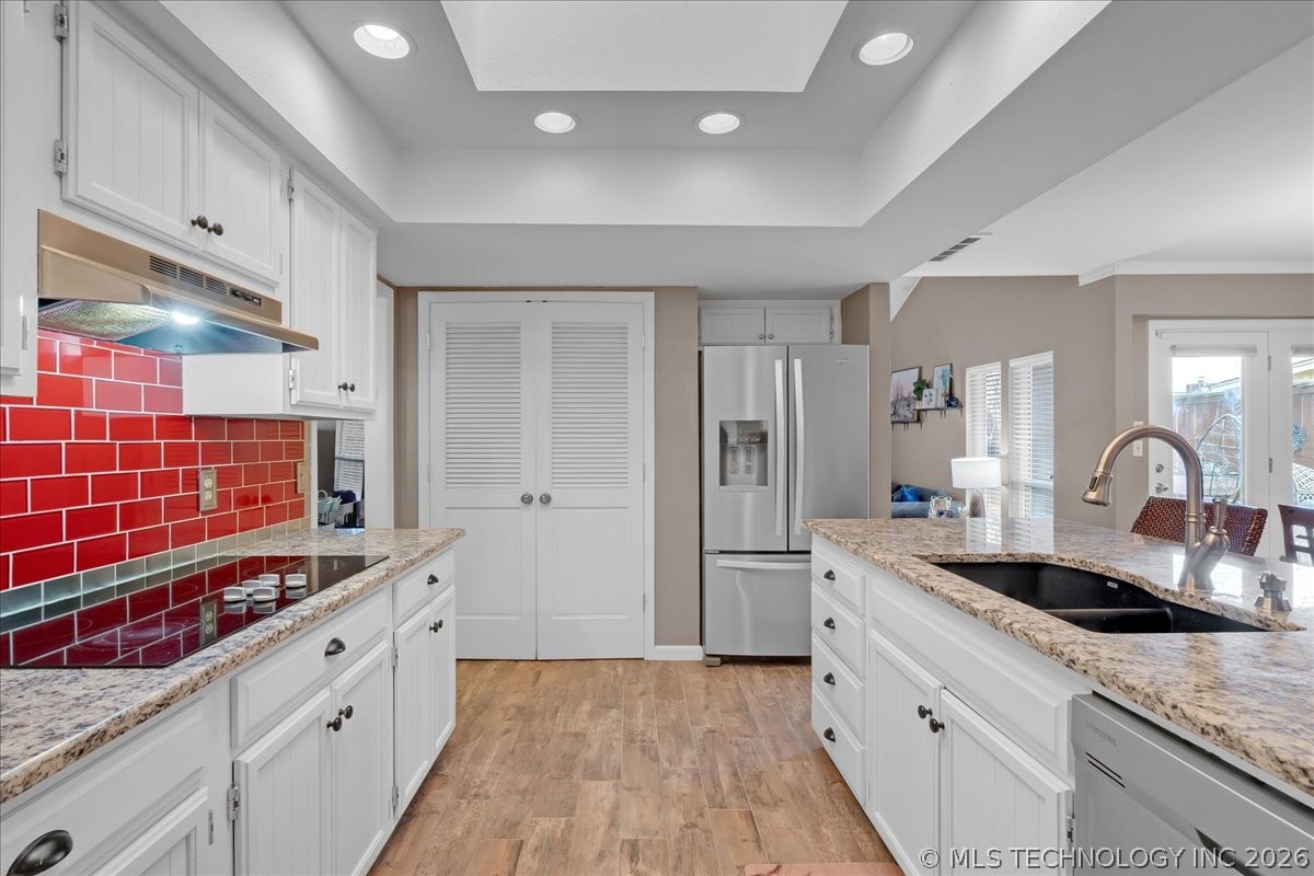 2652 W Galveston Street