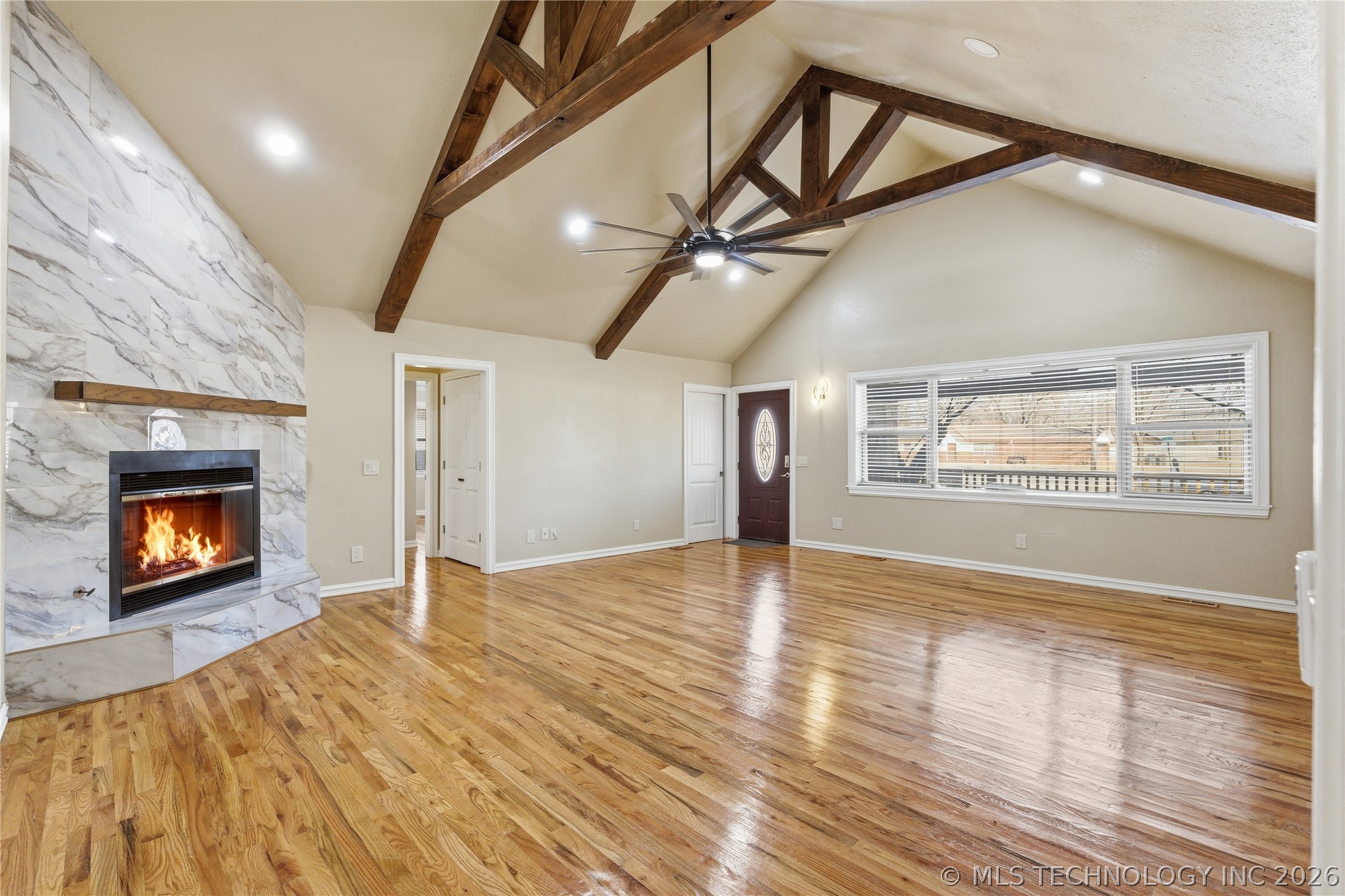 8512 E 121st Street S