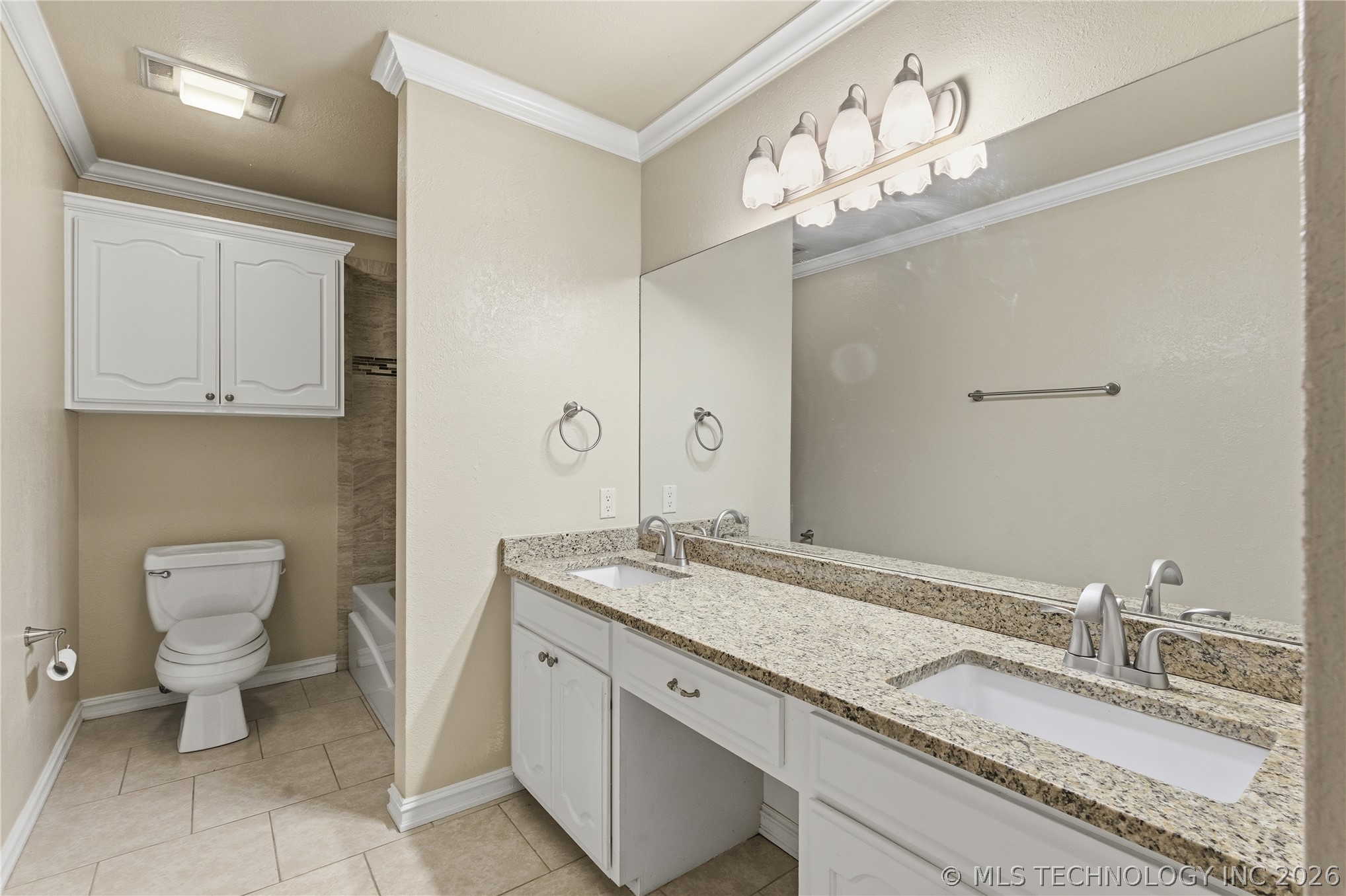 8512 E 121st Street S