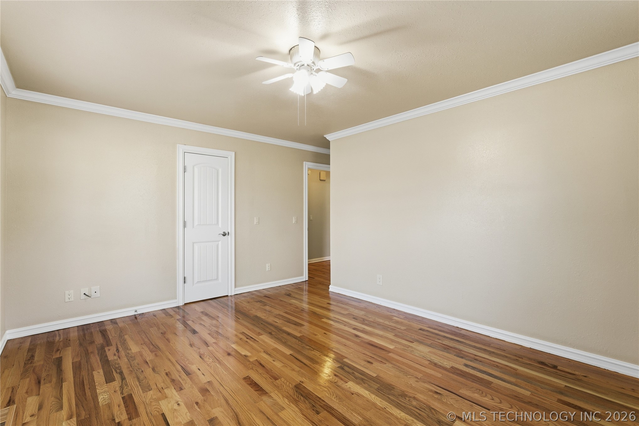 8512 E 121st Street S