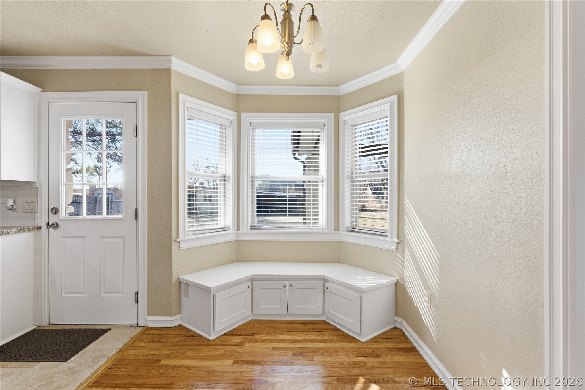 8512 E 121st Street S