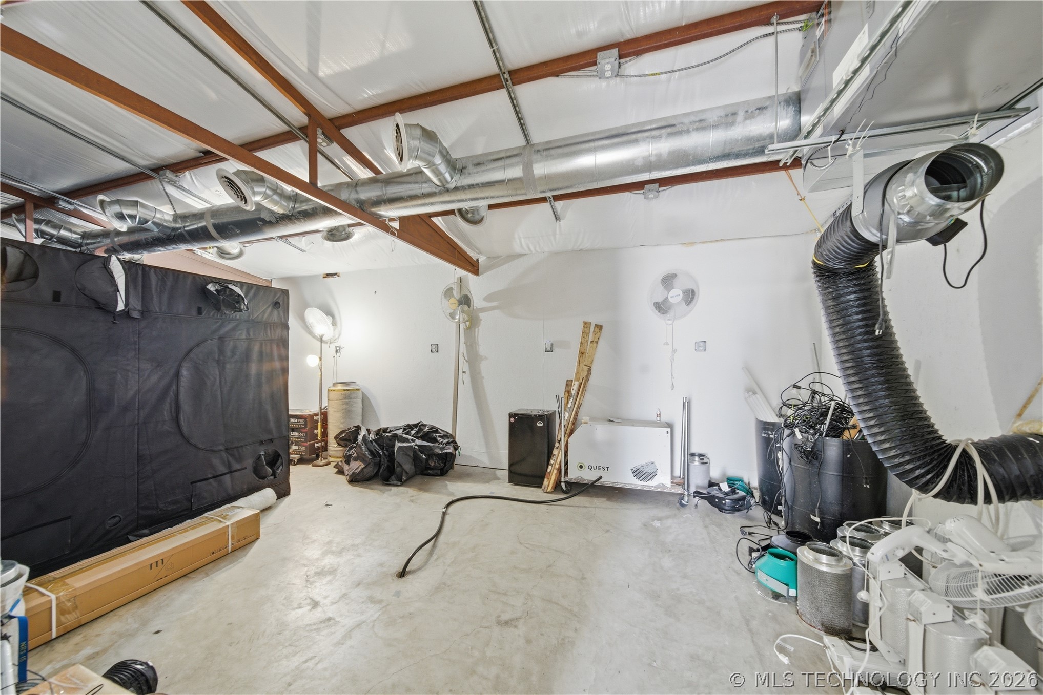 2009 E 168th Street N