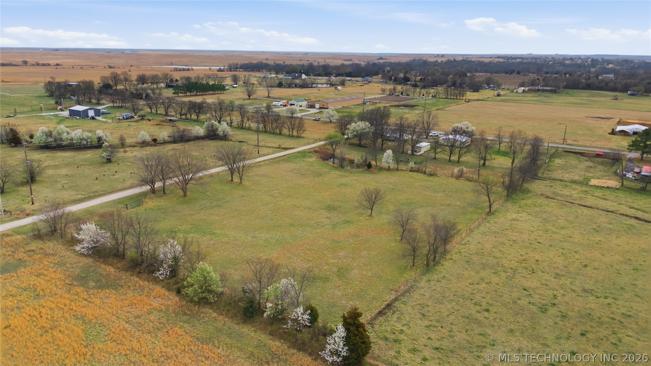 2009 E 168th Street N