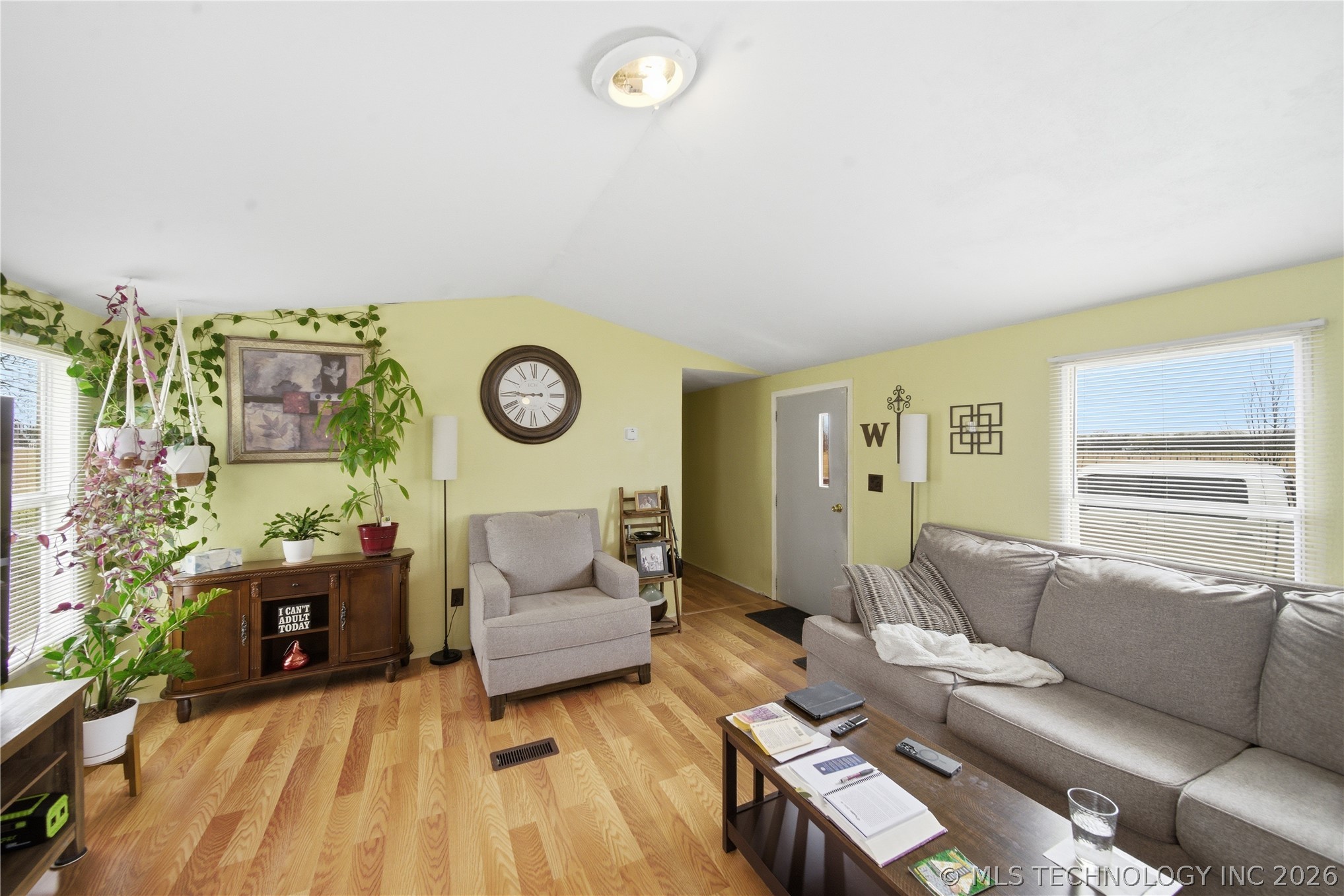 2009 E 168th Street N