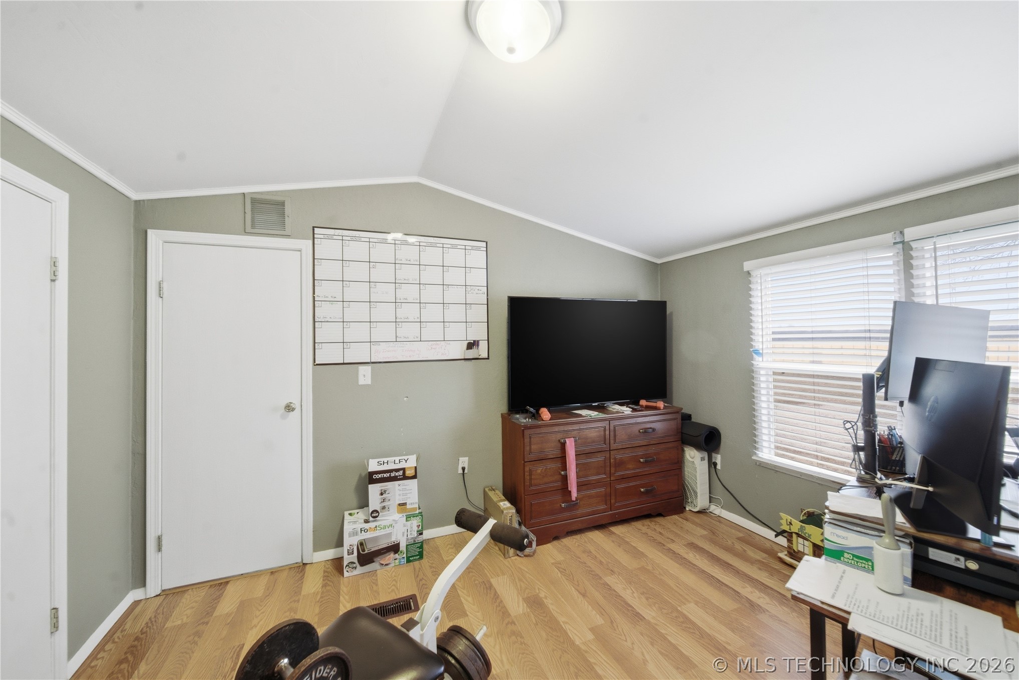 2009 E 168th Street N