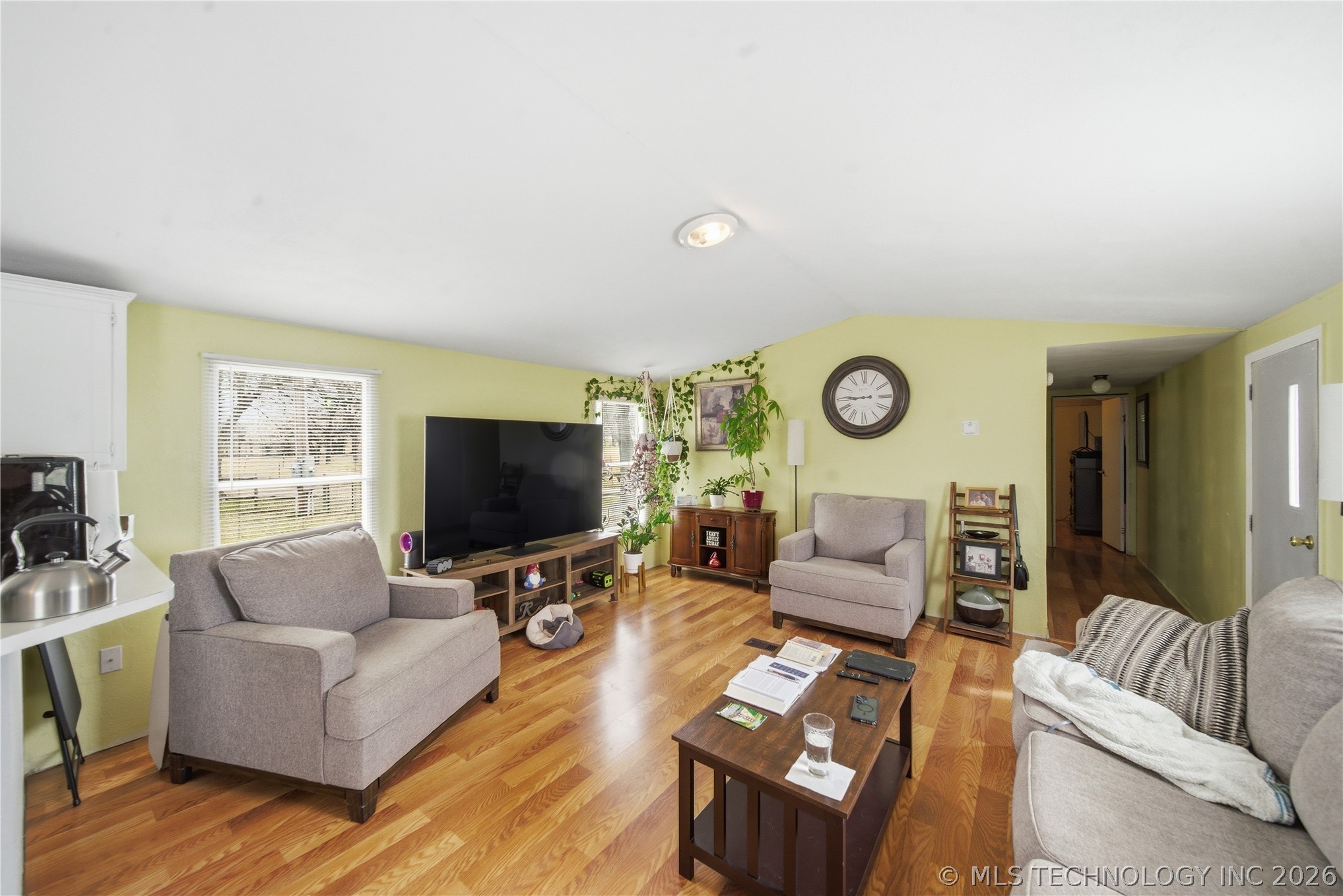 2009 E 168th Street N