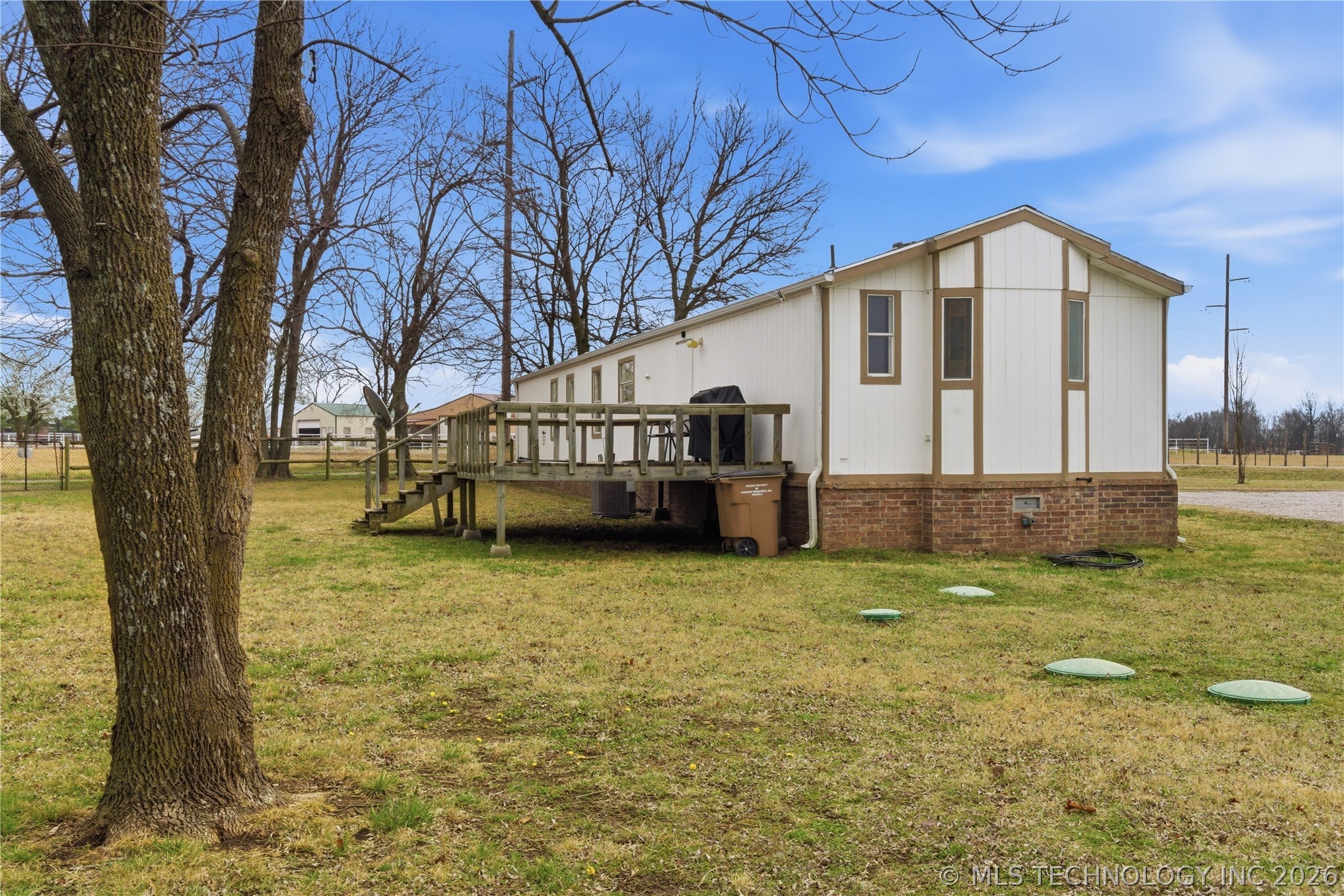 2009 E 168th Street N