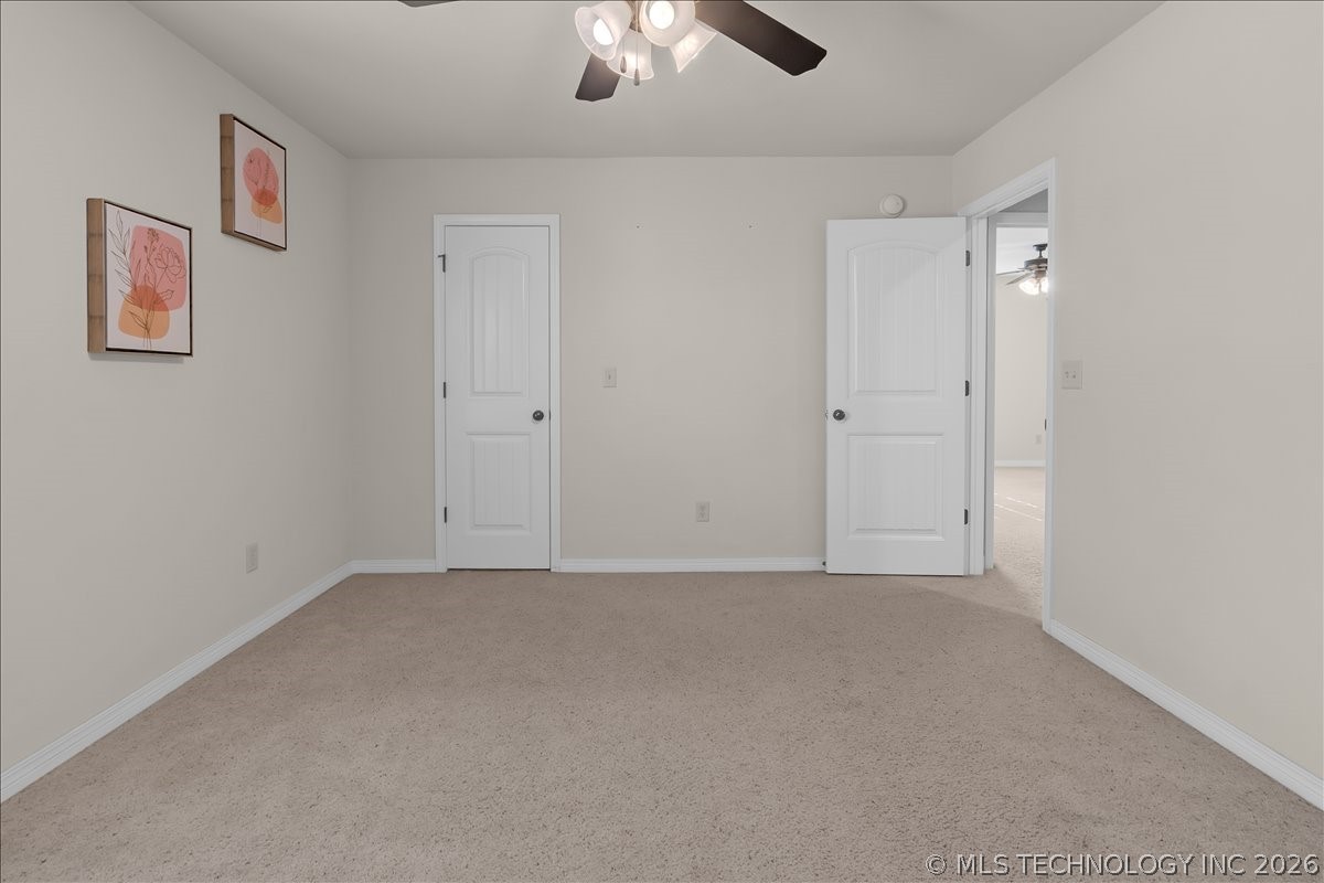 16506 E 49th Place