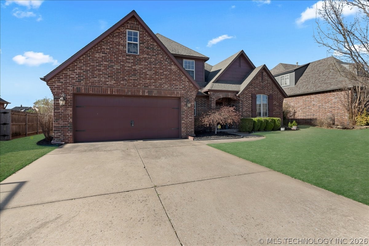 16506 E 49th Place