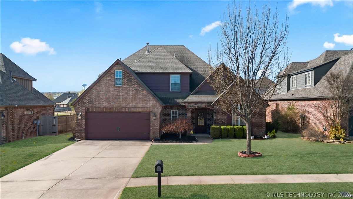 16506 E 49th Place