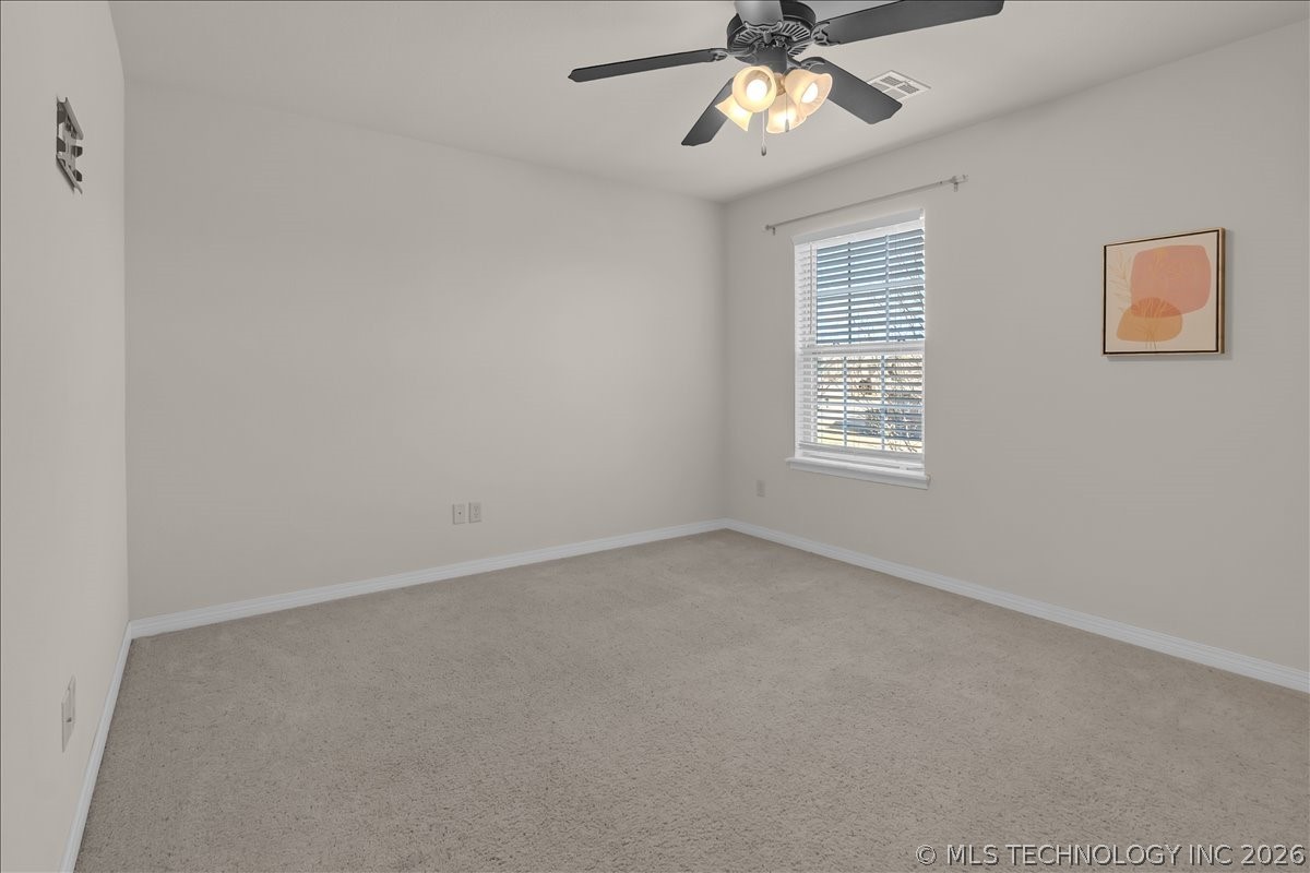 16506 E 49th Place