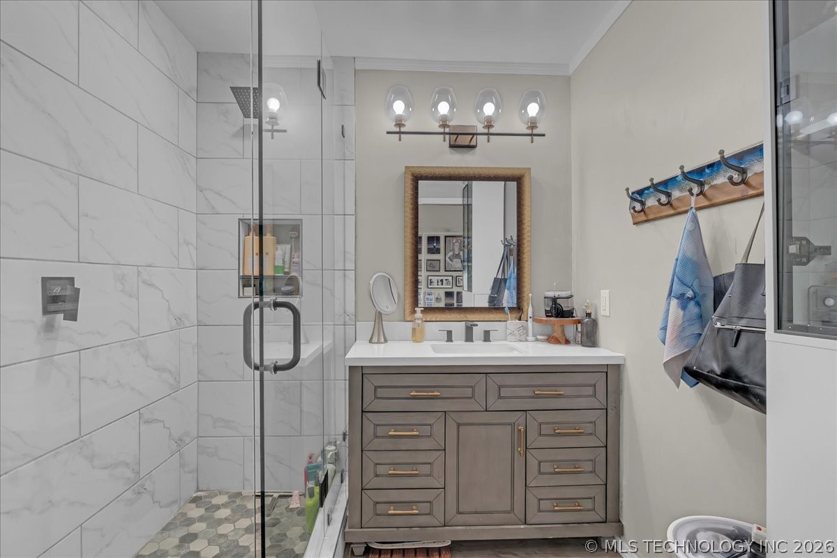 1516 S College Avenue