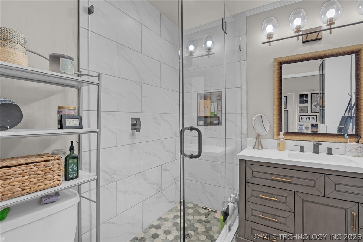 1516 S College Avenue