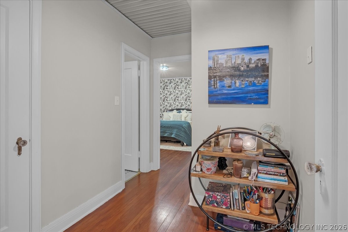 1516 S College Avenue