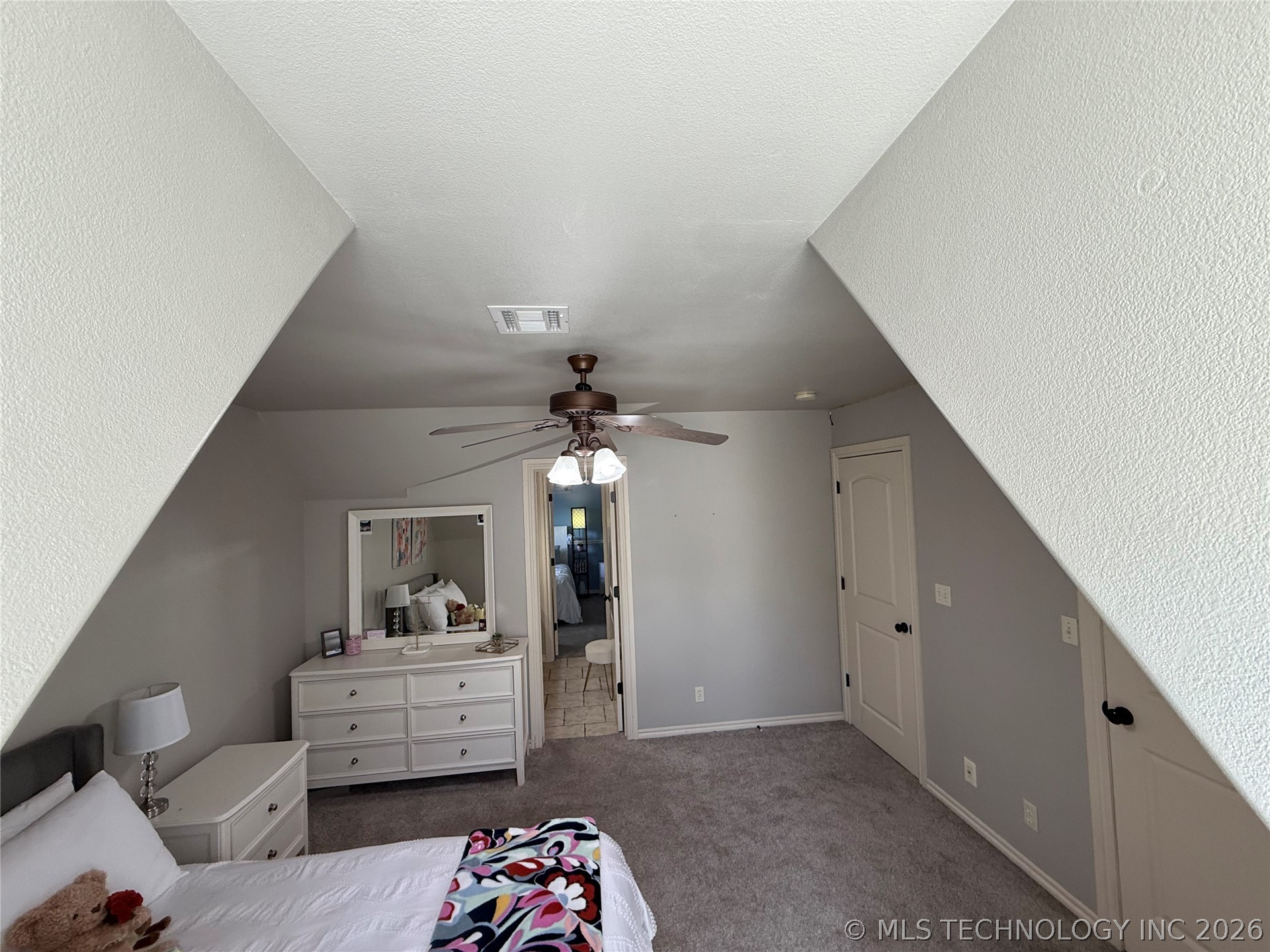 11941 S 88th East Avenue