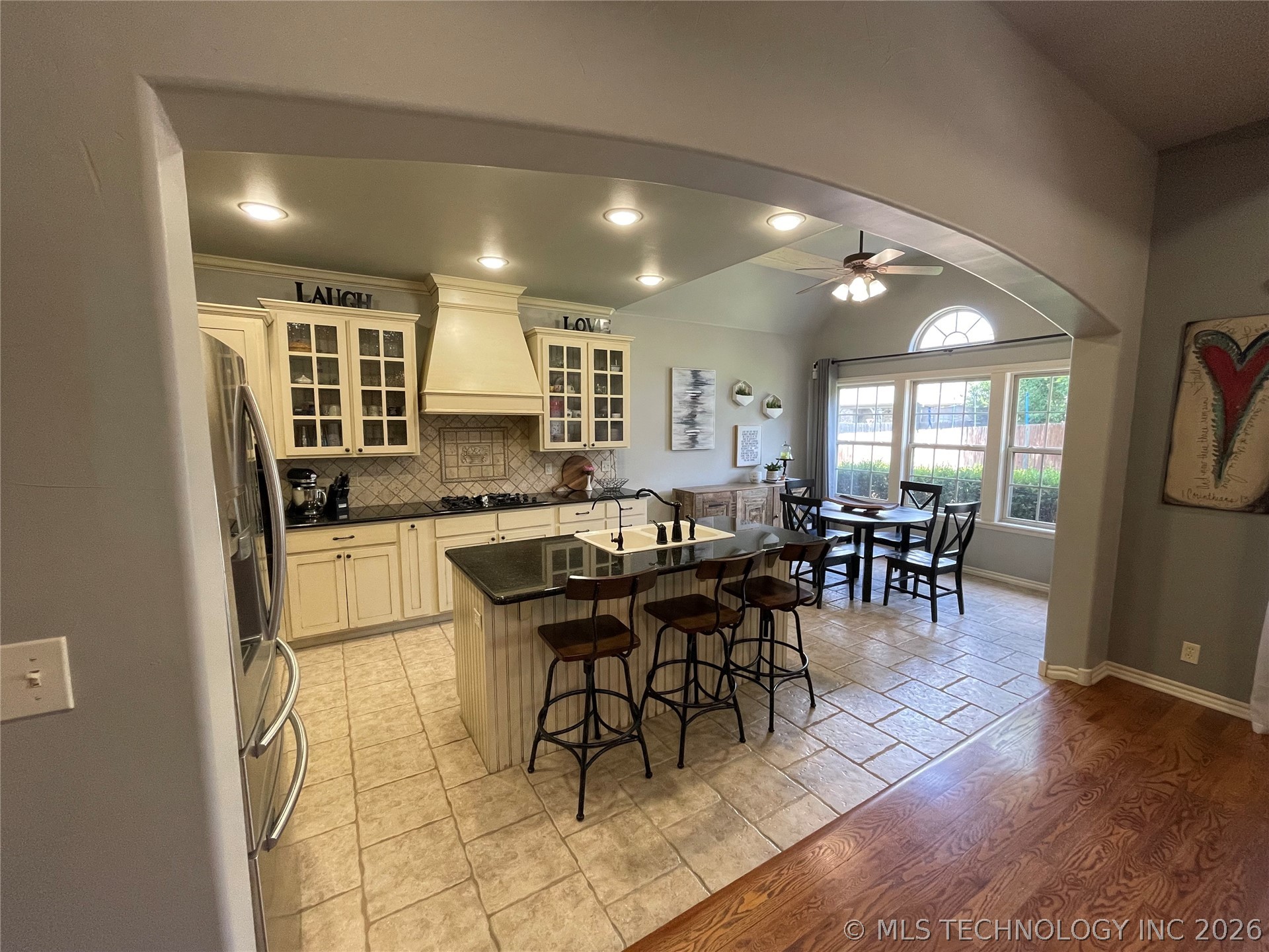 11941 S 88th East Avenue