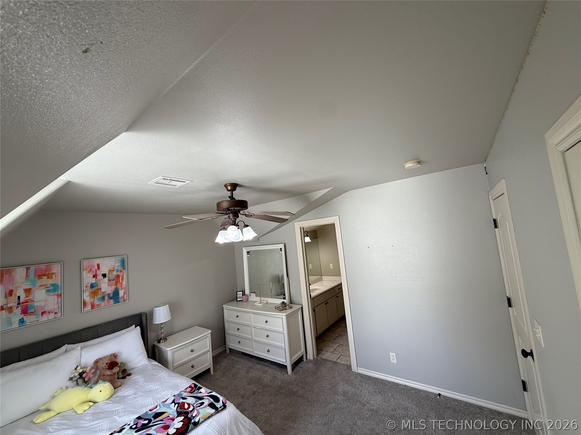 11941 S 88th East Avenue