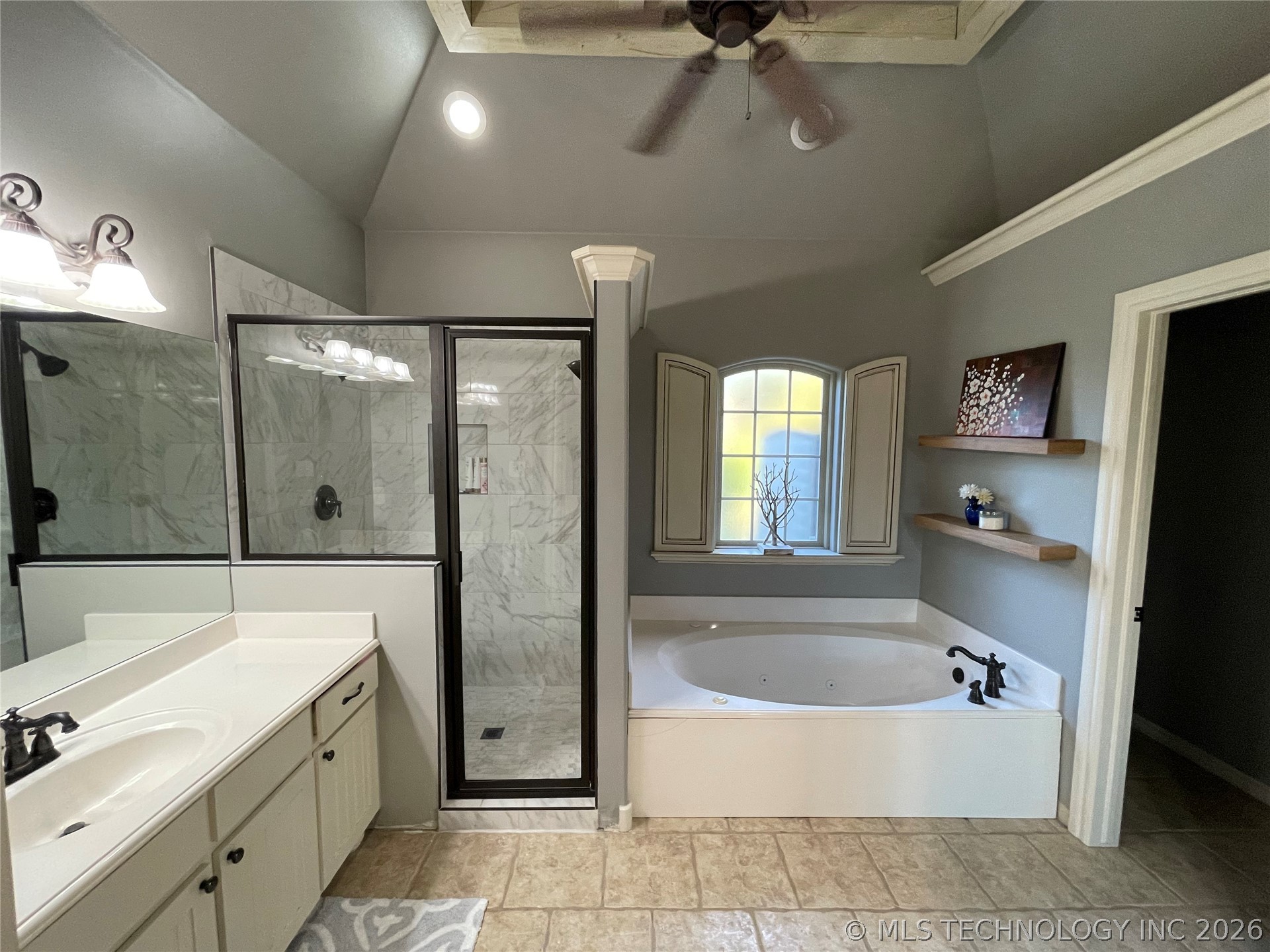 11941 S 88th East Avenue