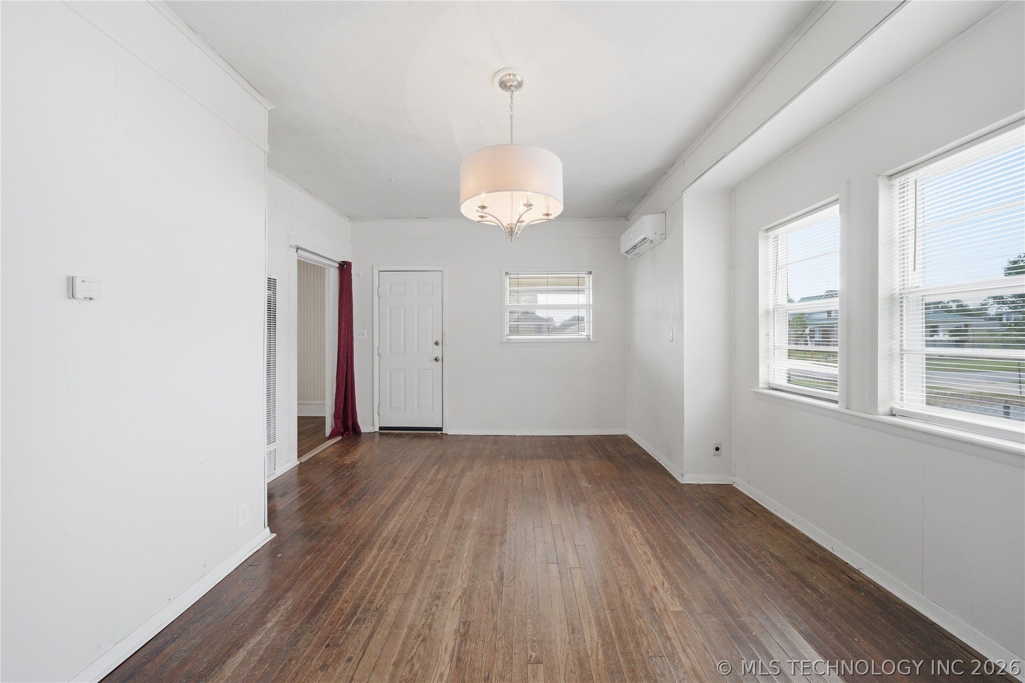 428 E 4th Street