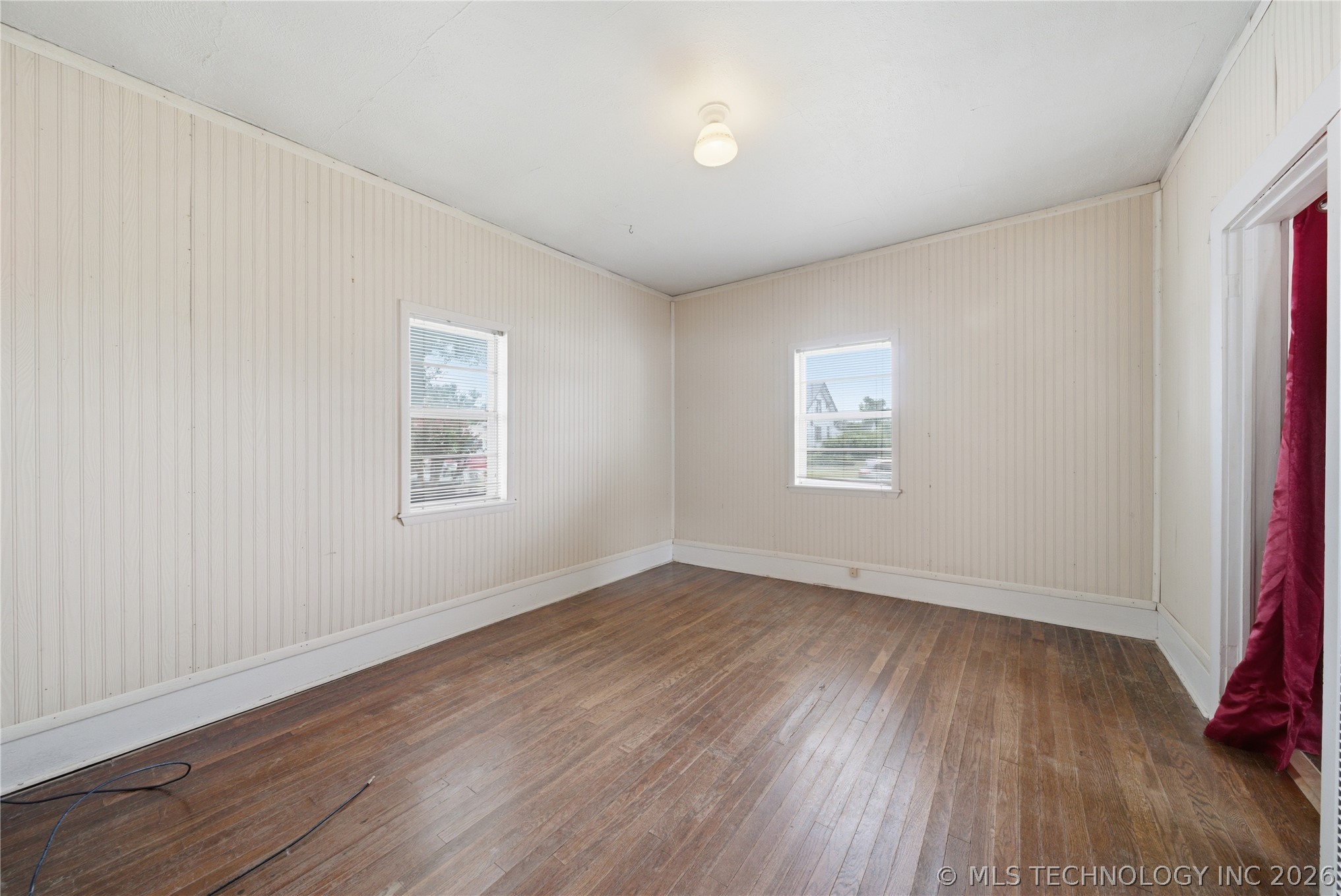 428 E 4th Street