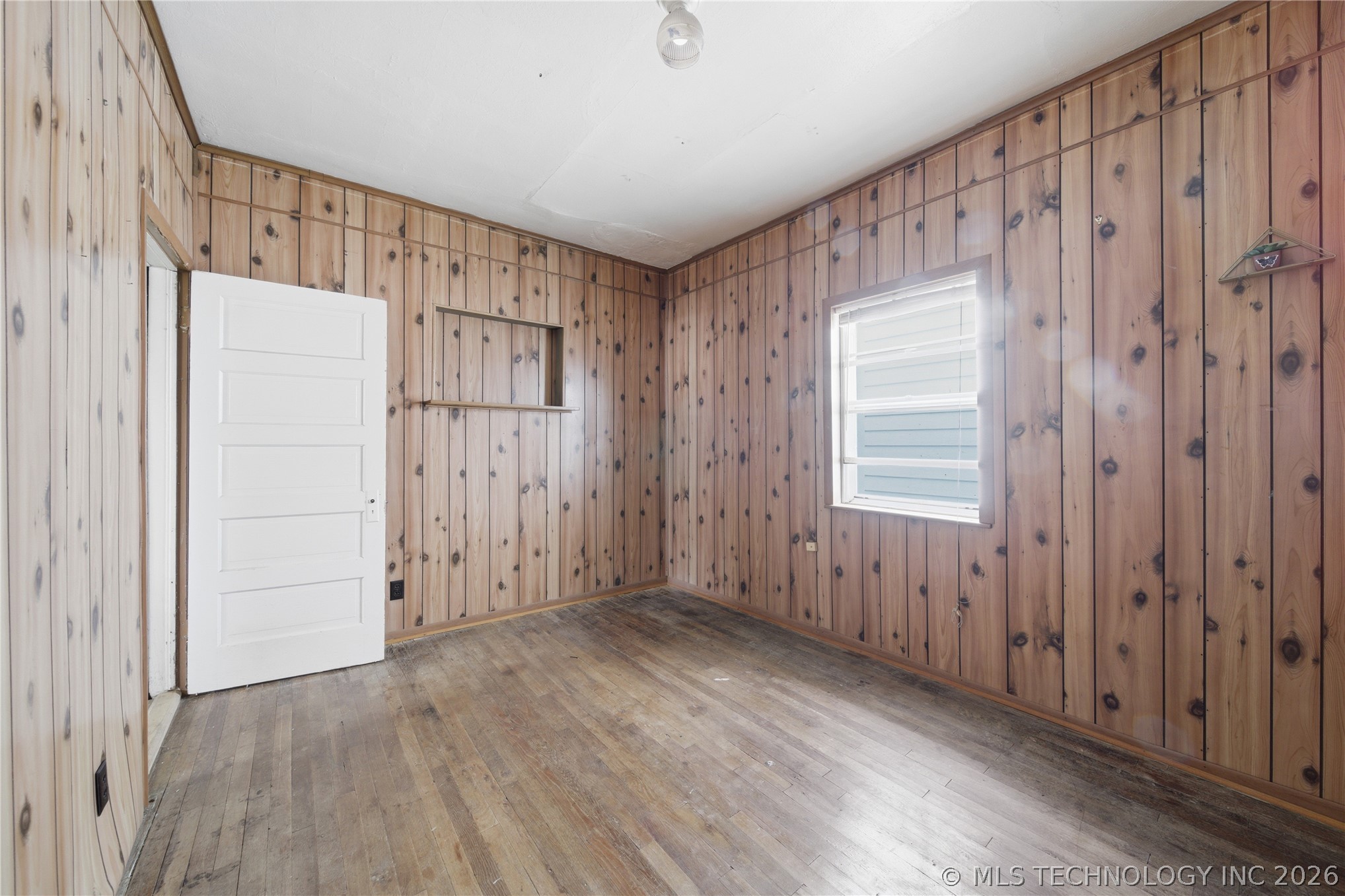 428 E 4th Street