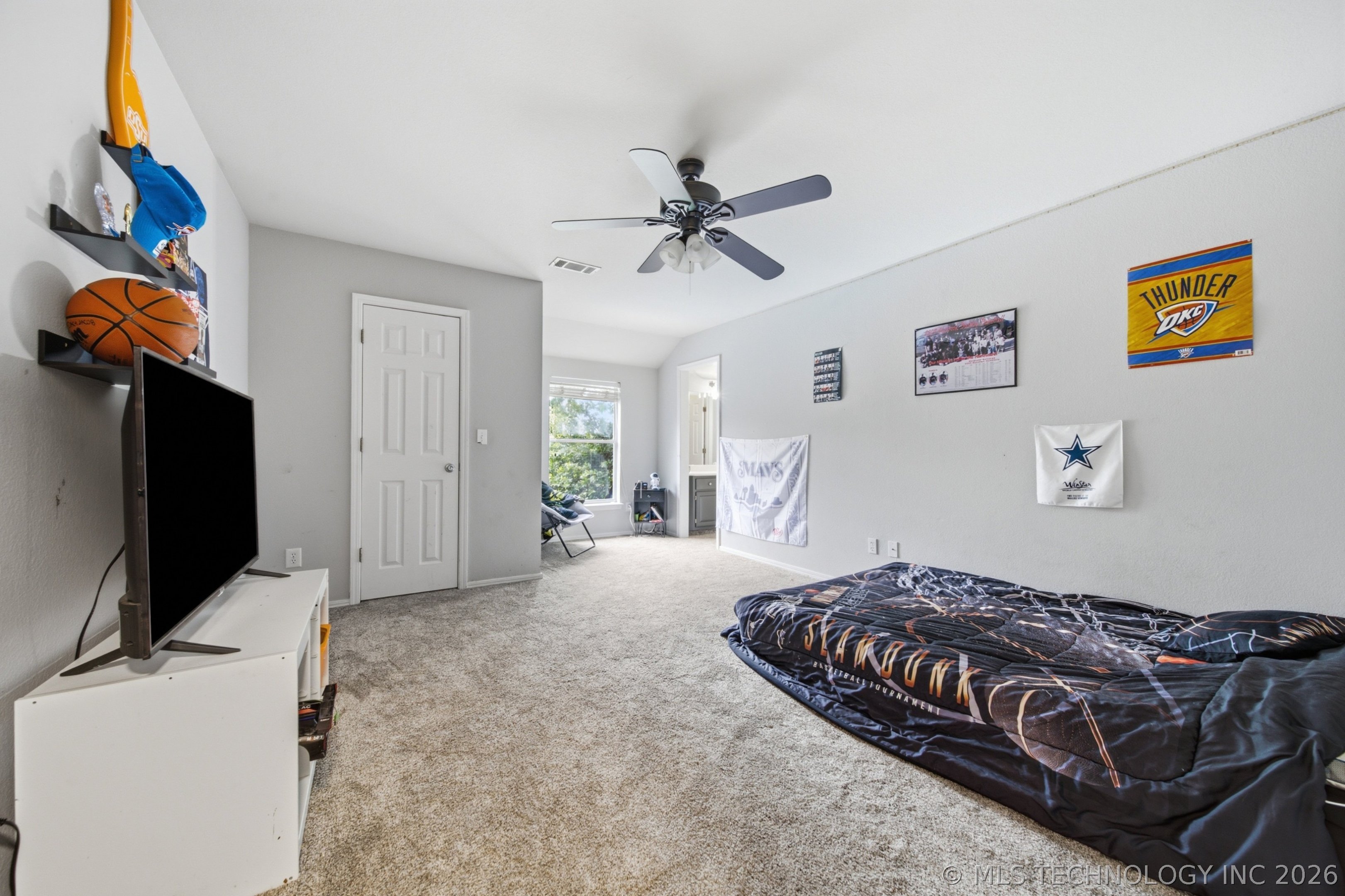 11005 S Granite Avenue
