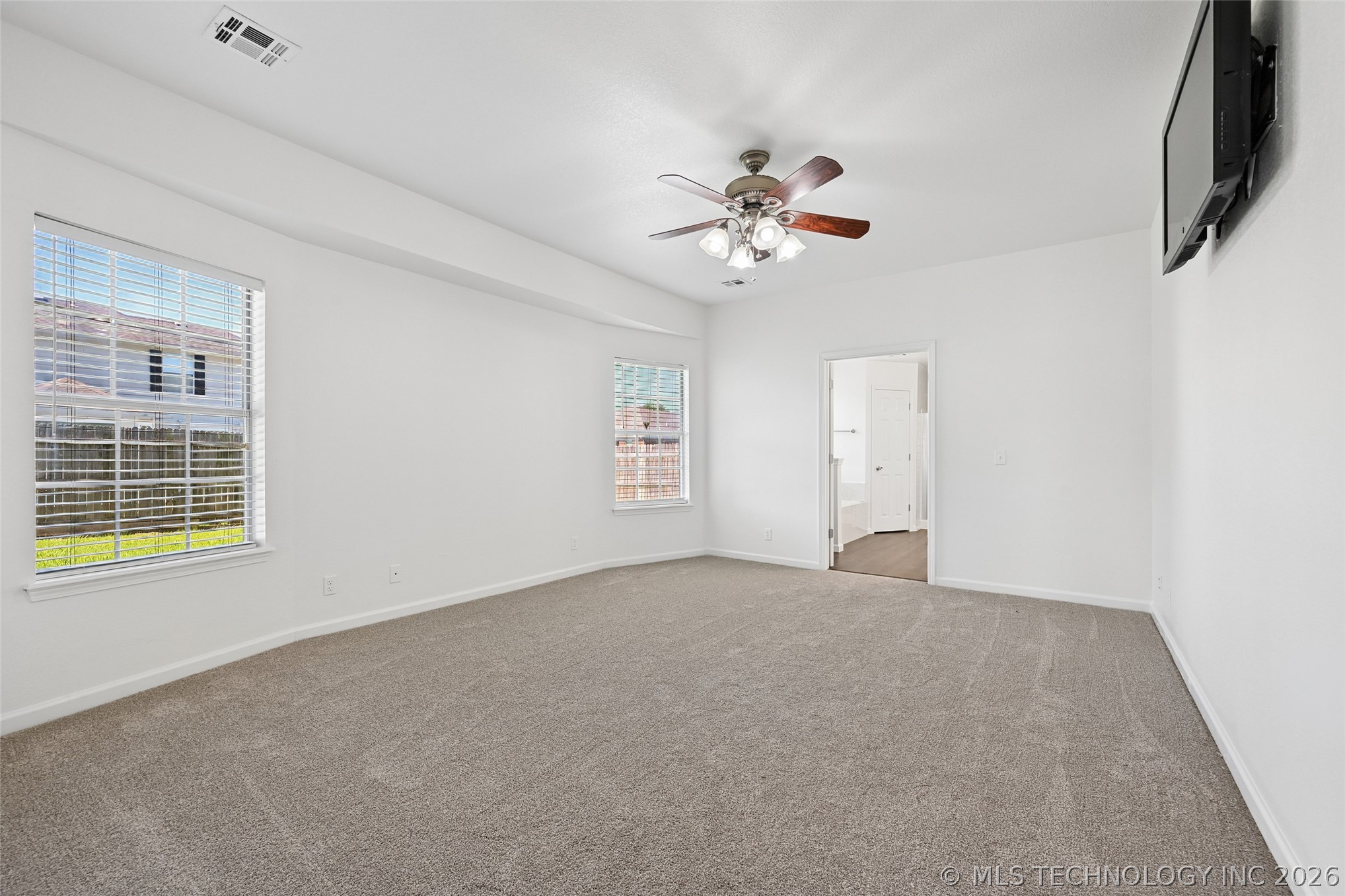 12704 E 78th Street North