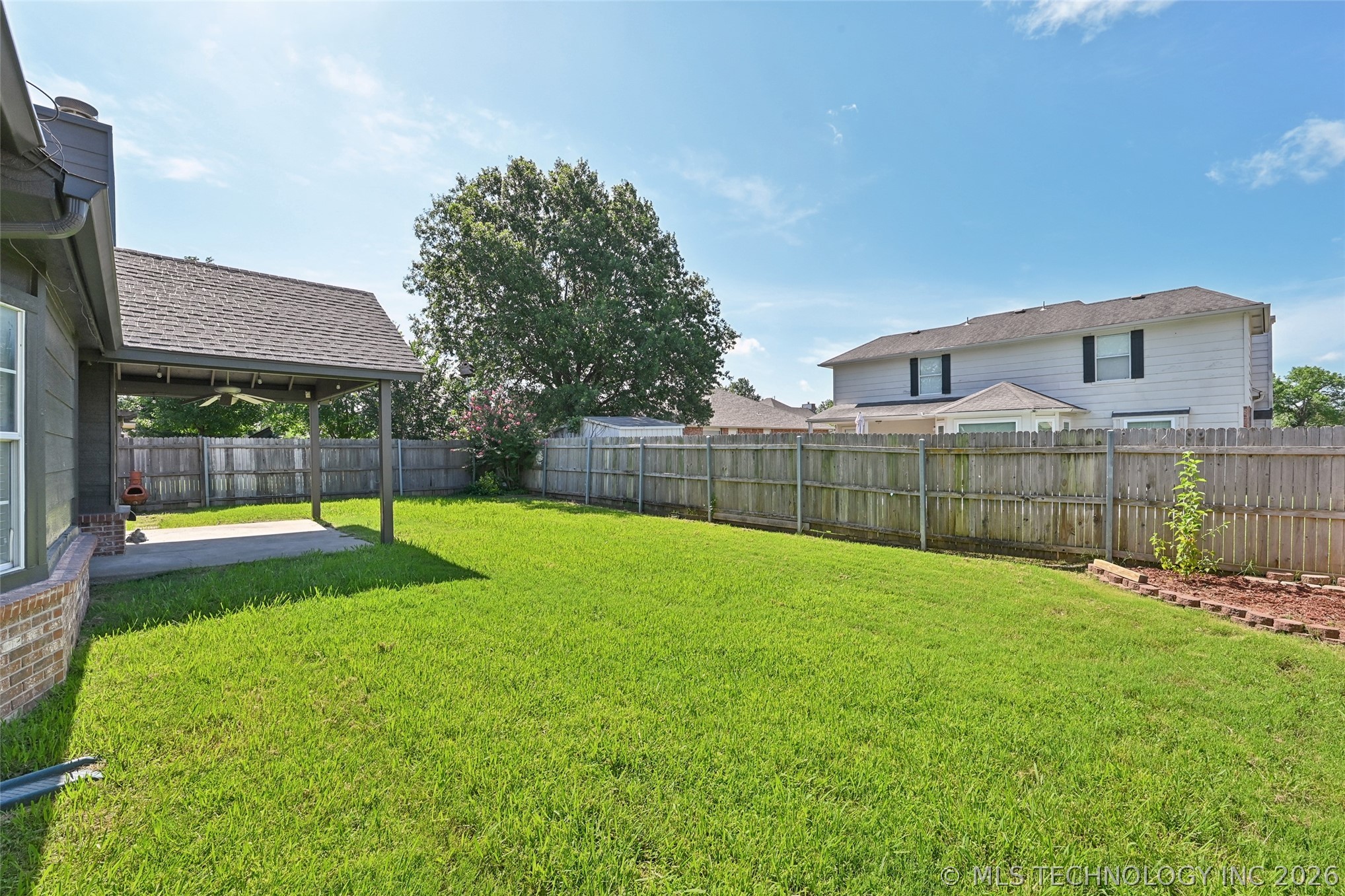 12704 E 78th Street North