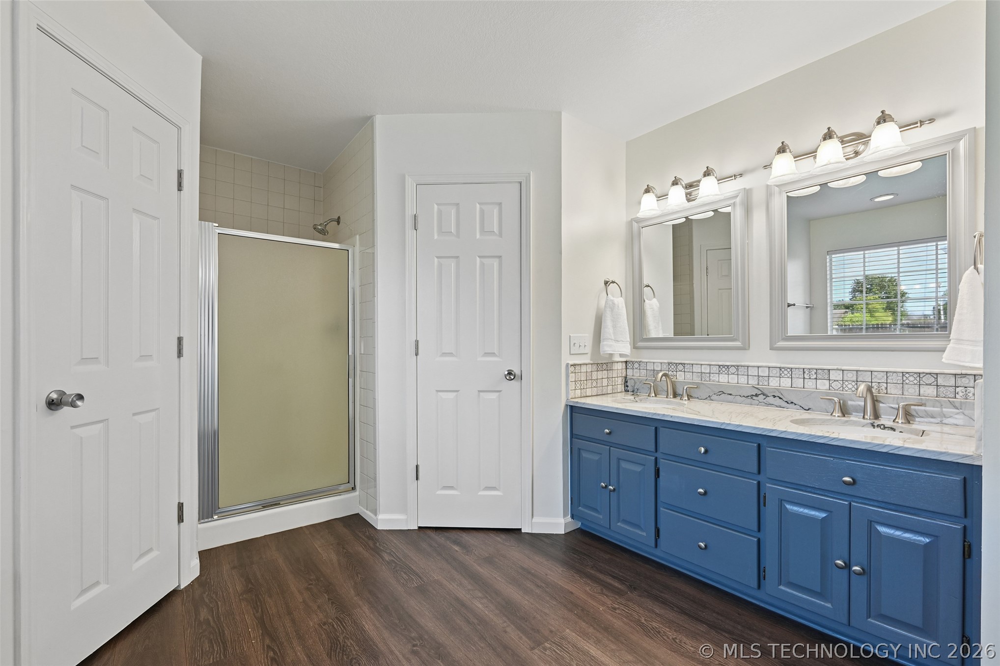 12704 E 78th Street North