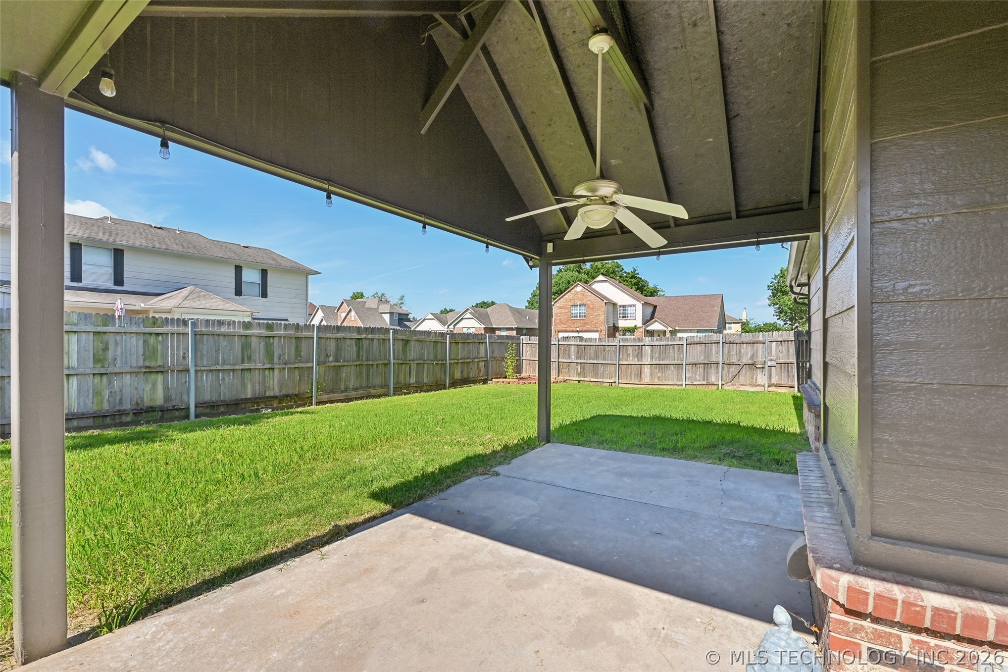 12704 E 78th Street North
