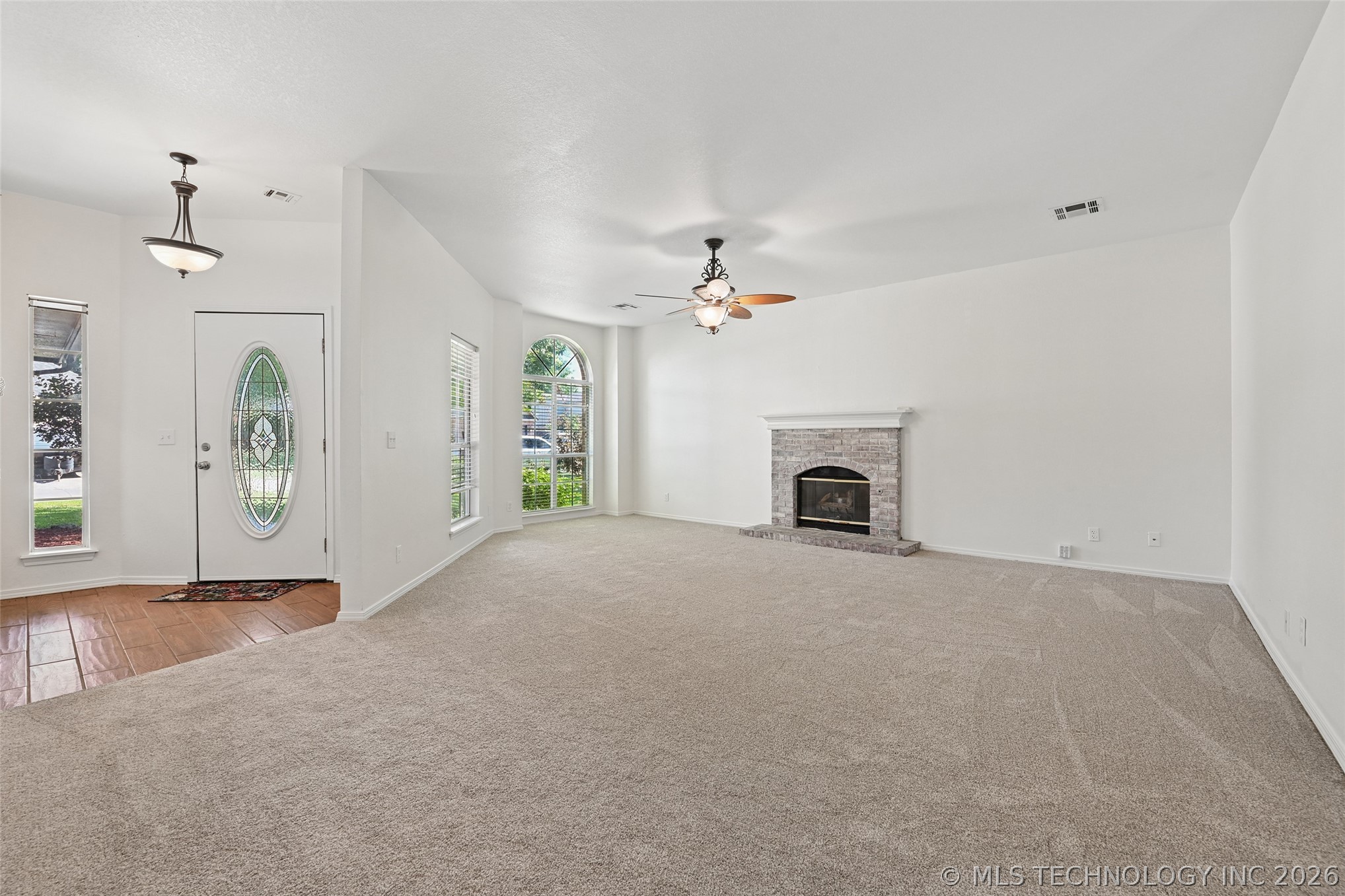 12704 E 78th Street North