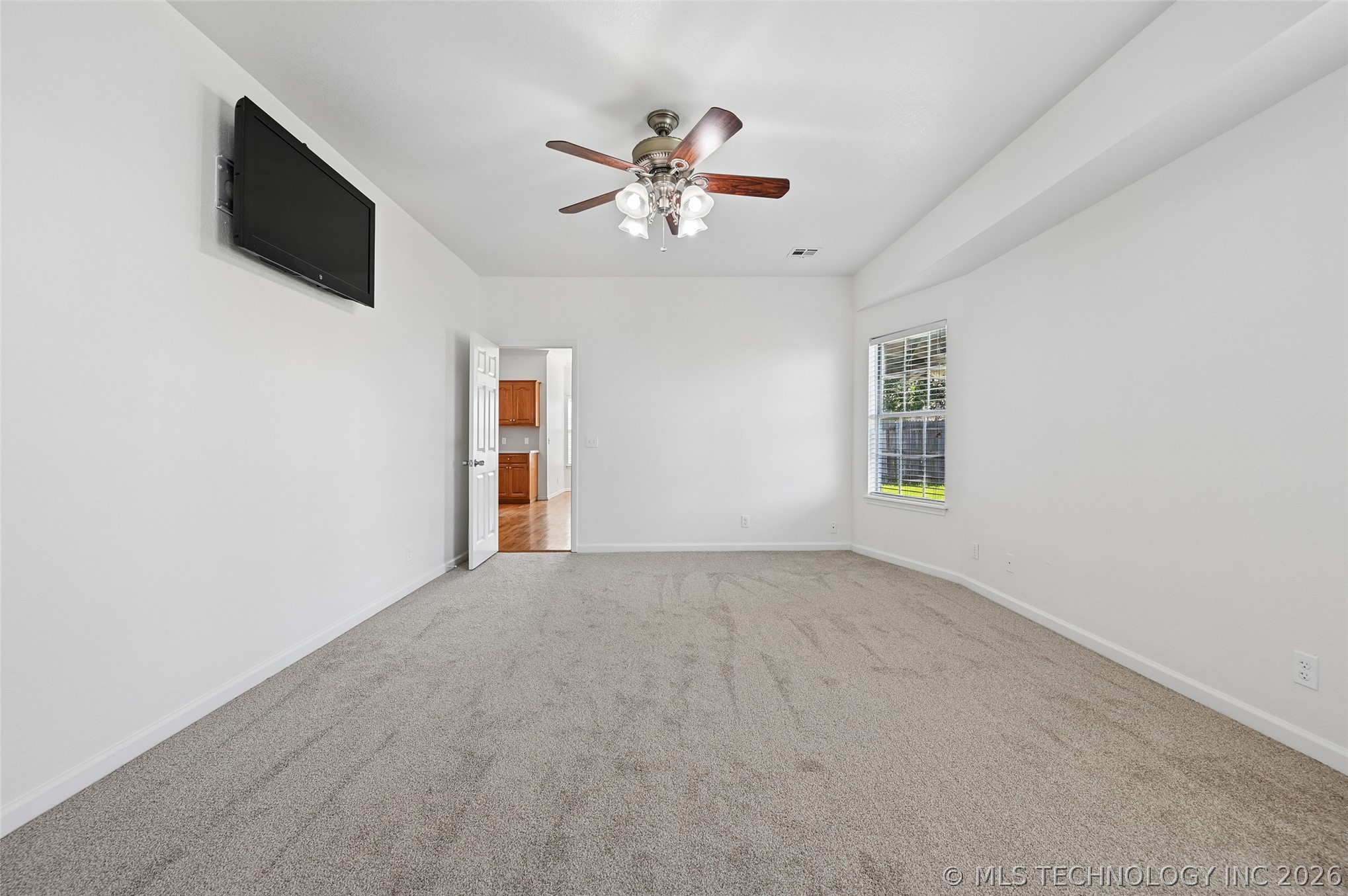 12704 E 78th Street North
