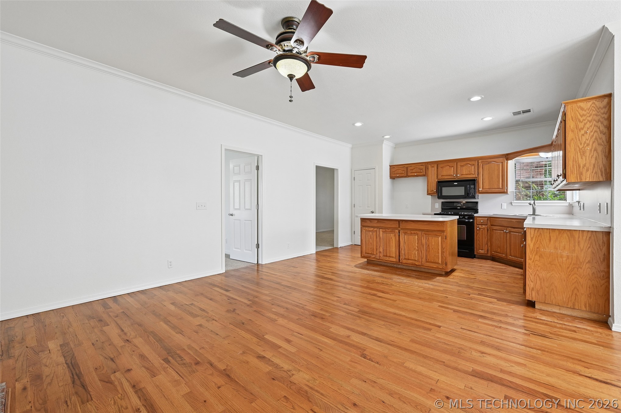 12704 E 78th Street North