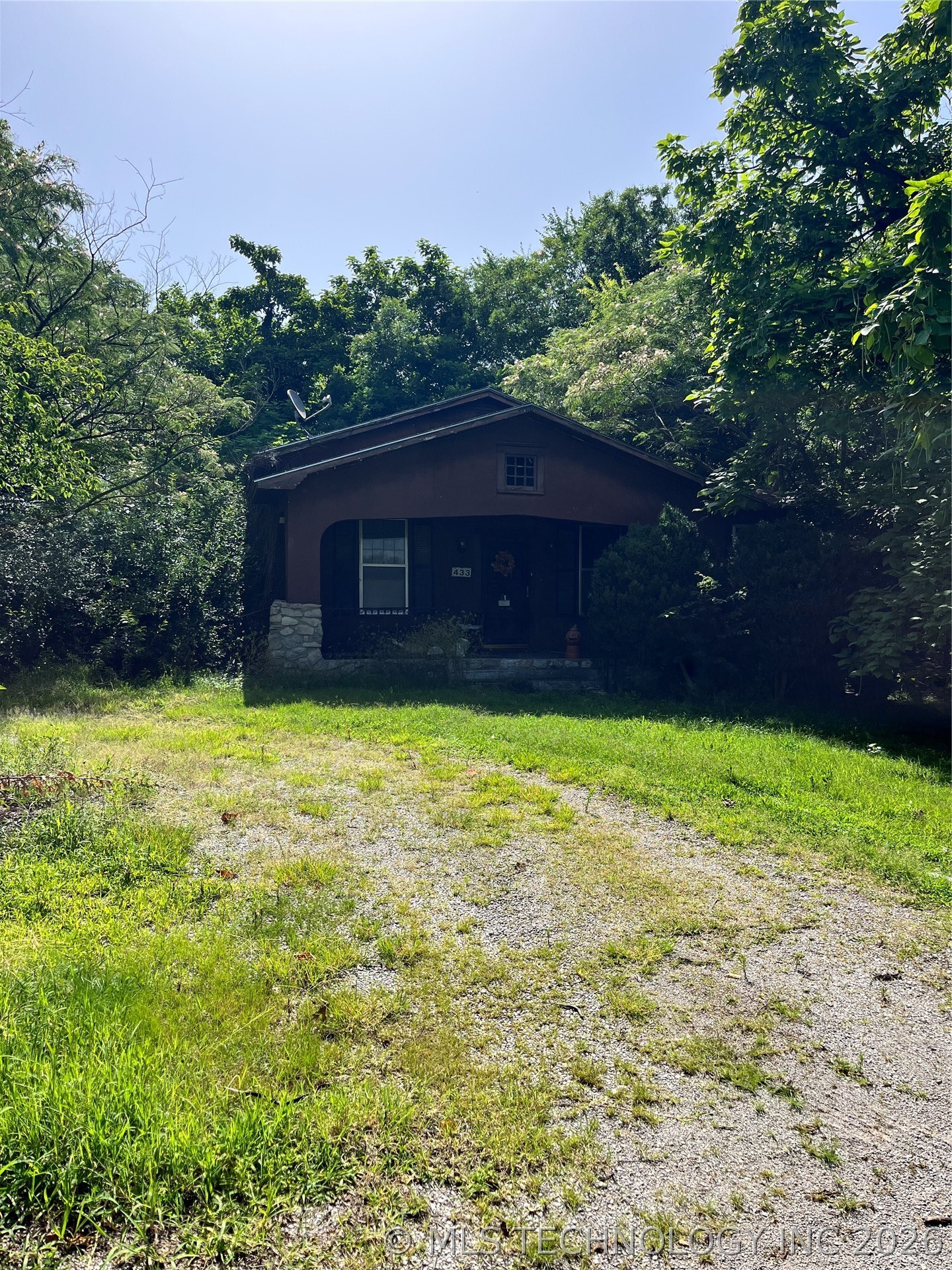 433 S Pecan Street