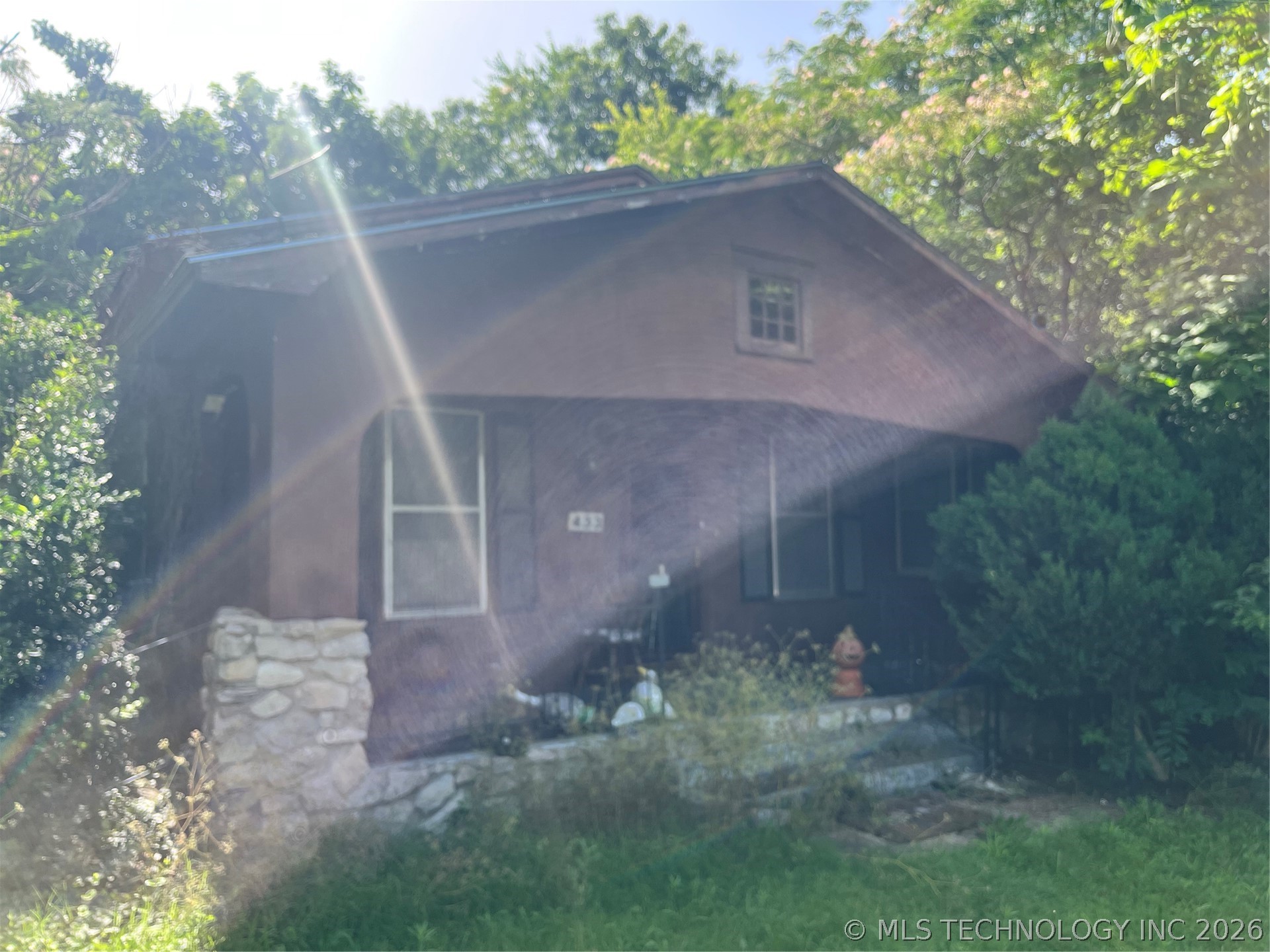 433 S Pecan Street
