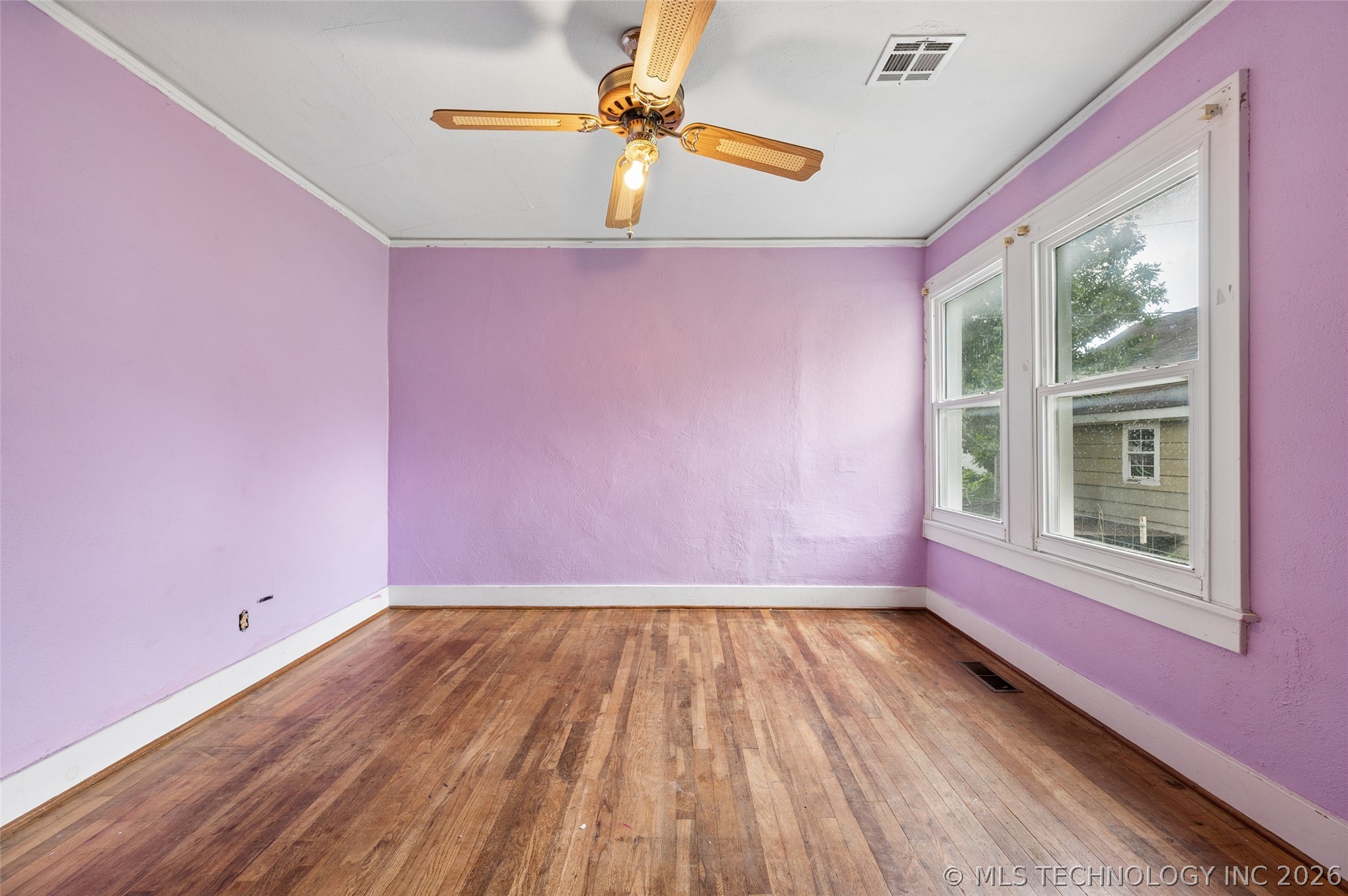 611 W 6th Street